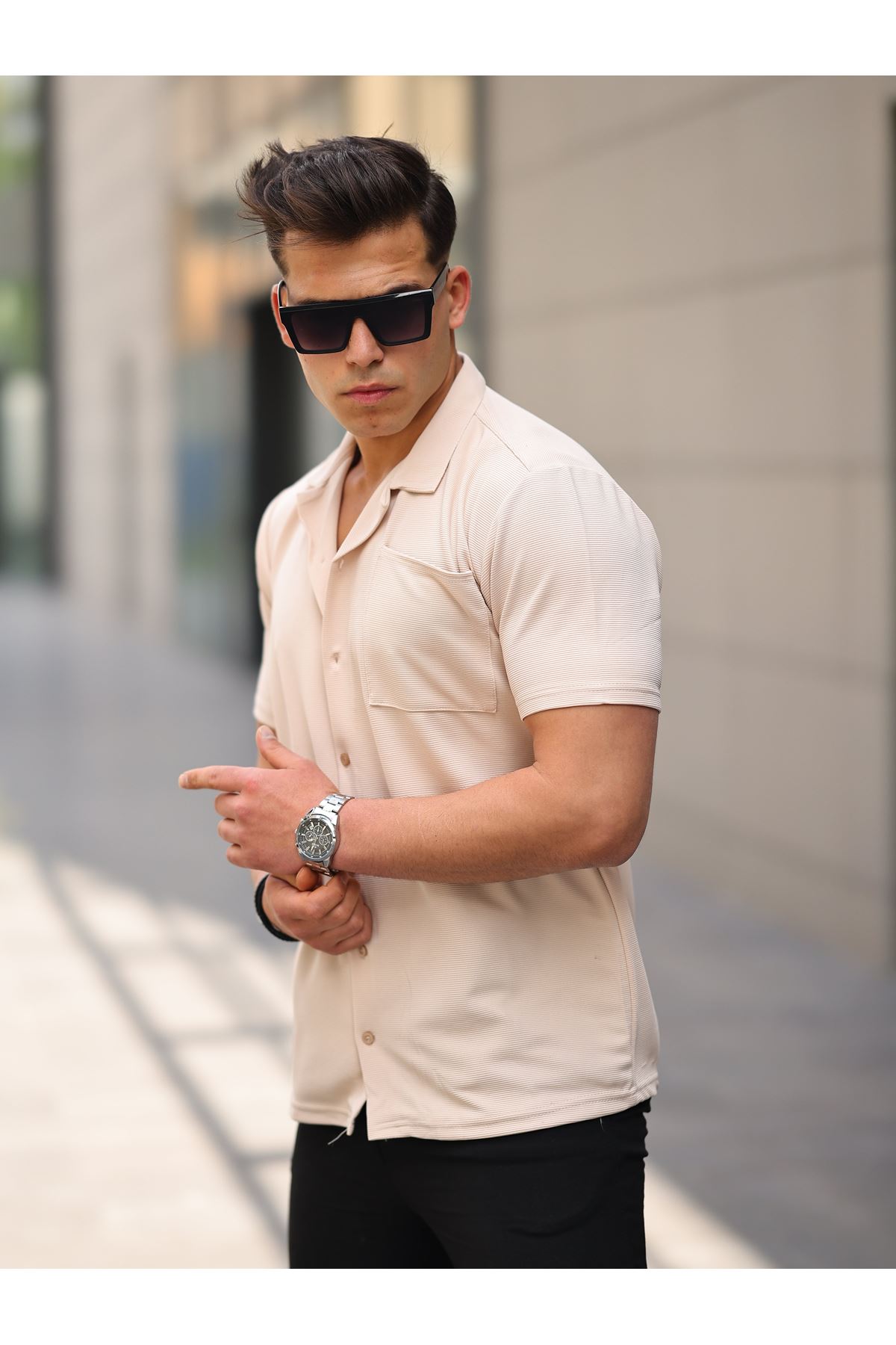 Erkek Yazlık Likralı Slim Fit Gömlek Yaka Waffe Kumaş Kısa Kollu Gömlek BEJ