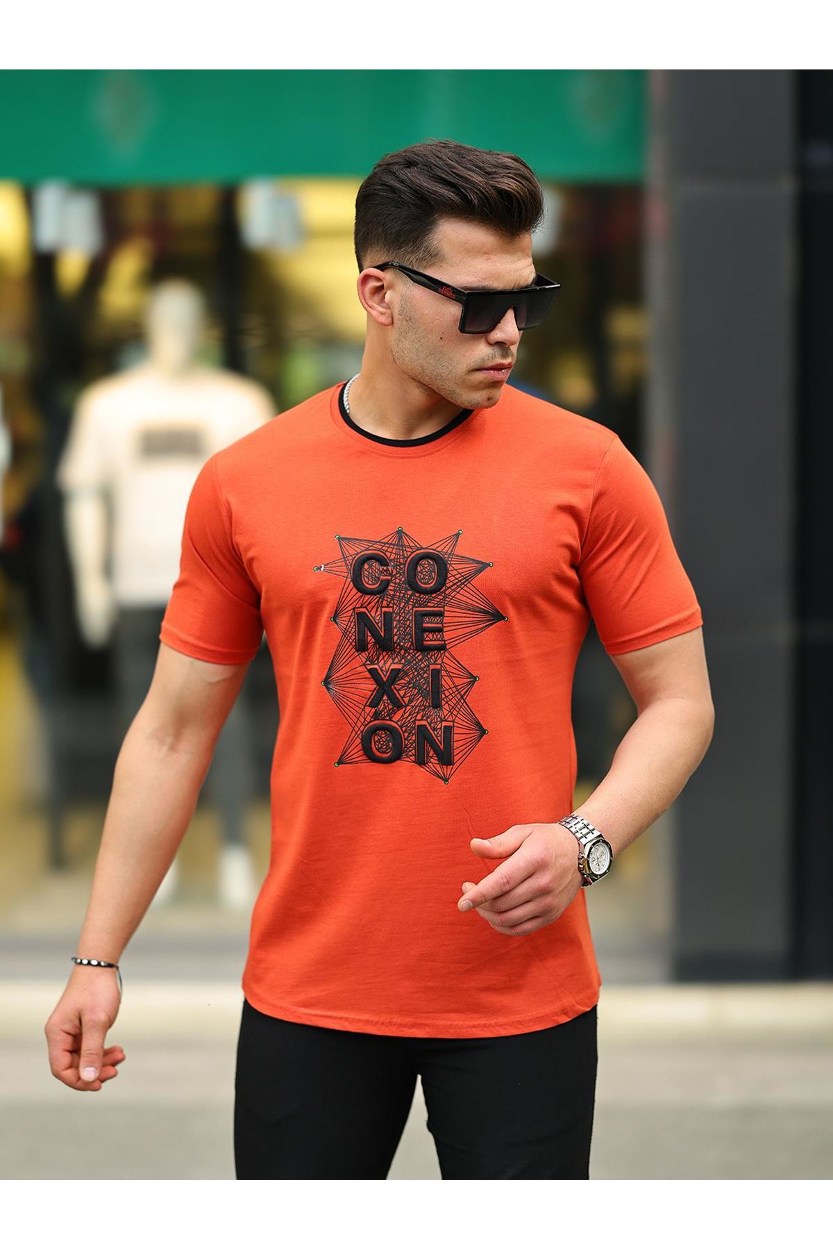Erkek Slim Fit Nakış Desenli T-Shirt Turuncu