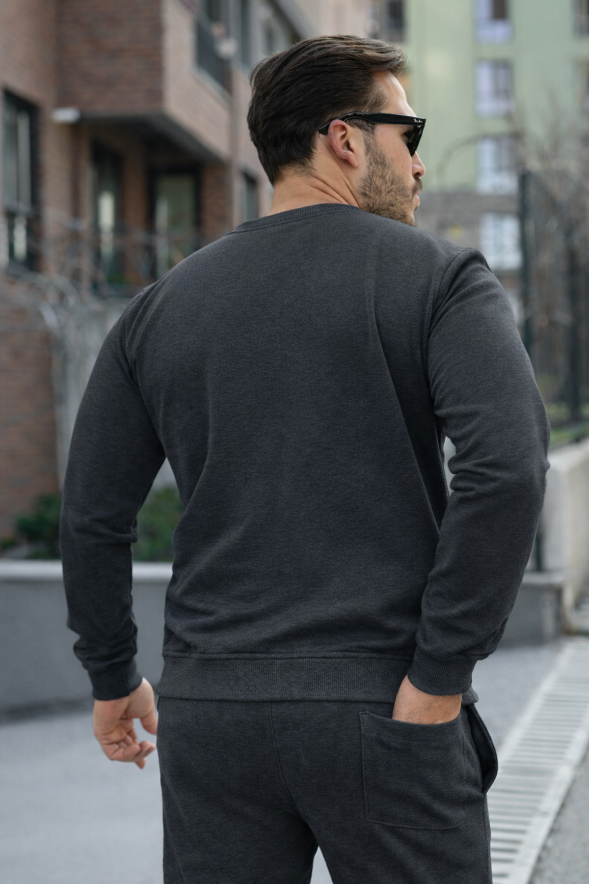 Erkek Pamuklu Bisiklet Yaka Dar Füme Eşofman Takımı