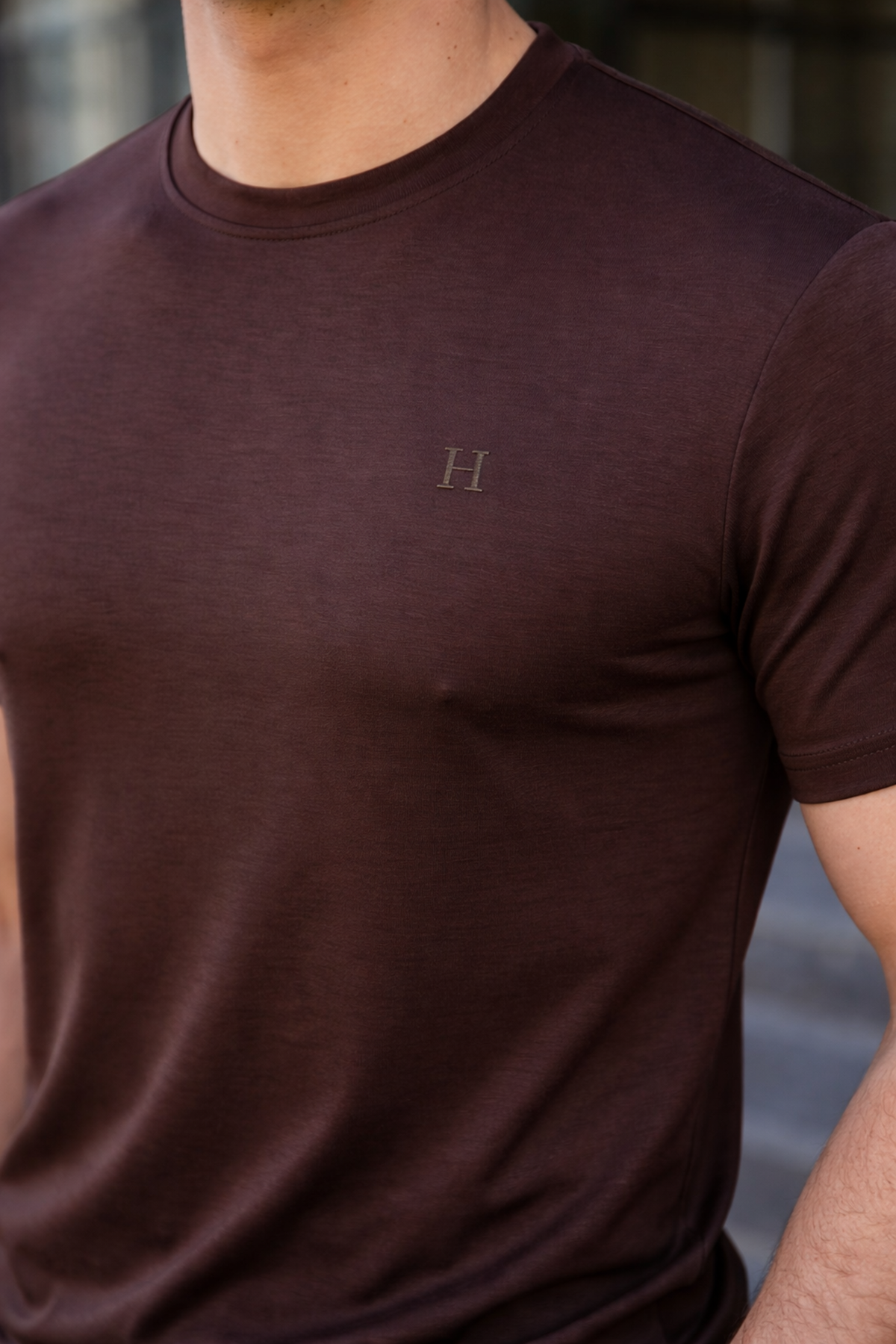 Erkek Kısa Kol Yazlık Baskılı Kahve Dar Tişört