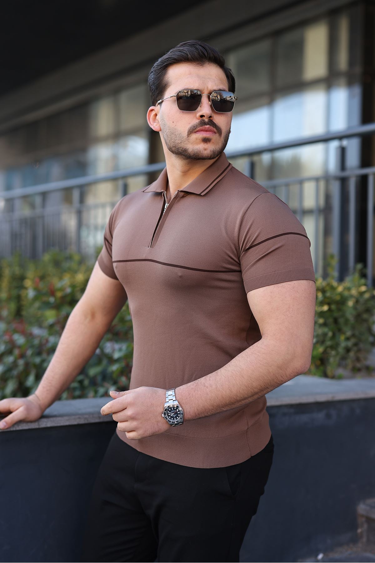 Erkek Günlük Çizgili Fermuarlı Triko S.Kahve Polo Yaka Tişört
