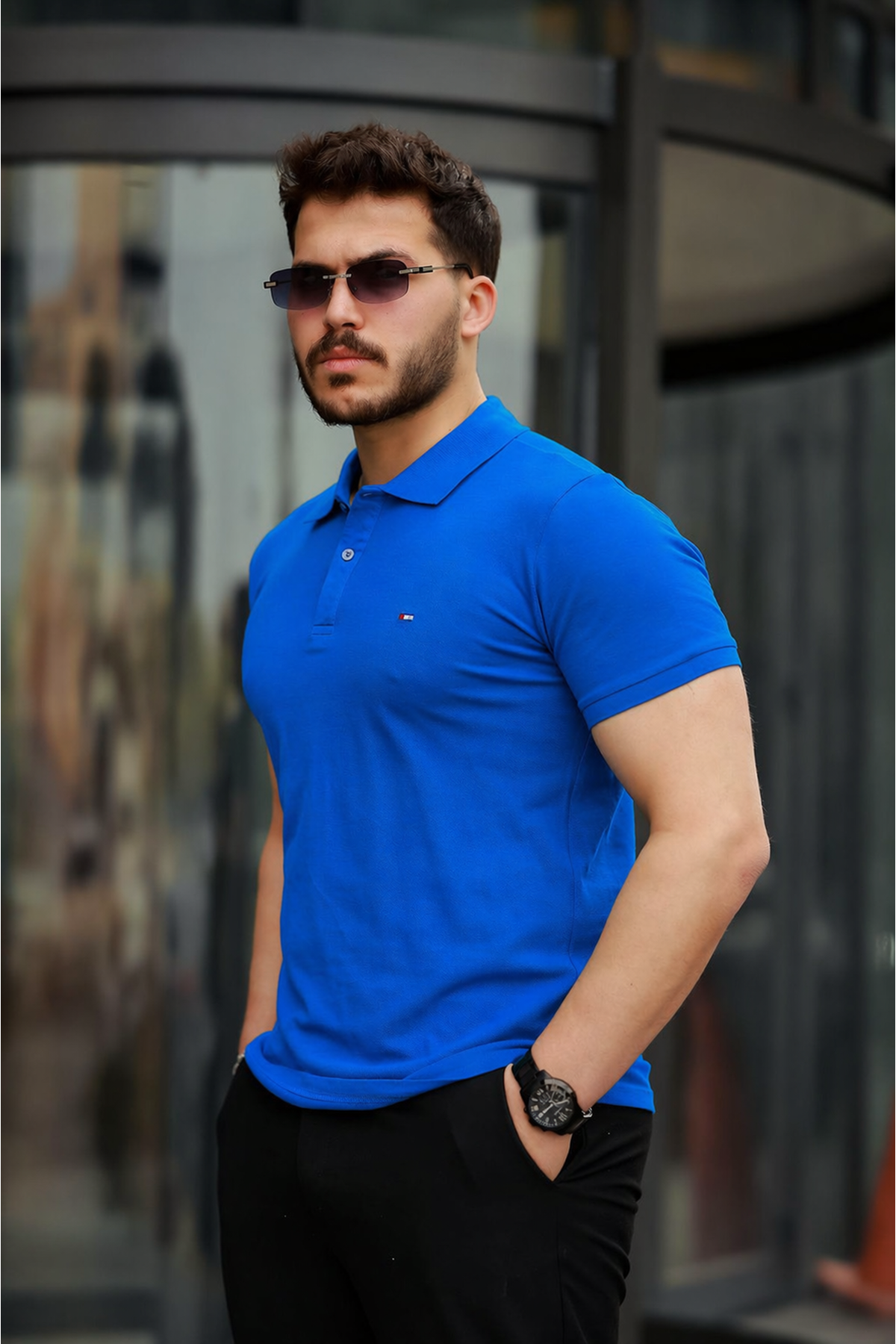 Erkek Kıvrılmaz Polo Yaka Cepsiz Slim Fit Dar Kesim T-Shirt
