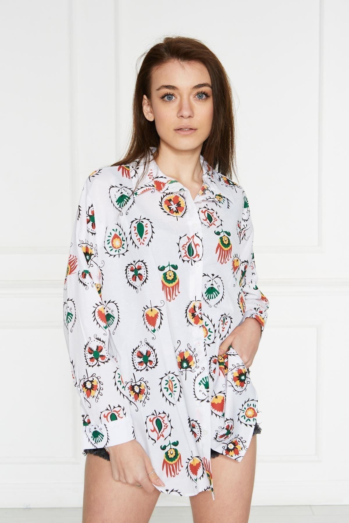 Kadın Oversize Renkli Desenli Uzun Basic Gömlek