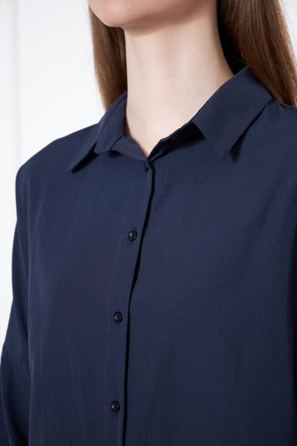 Kadın Oversize Uzun Basic Gömlek