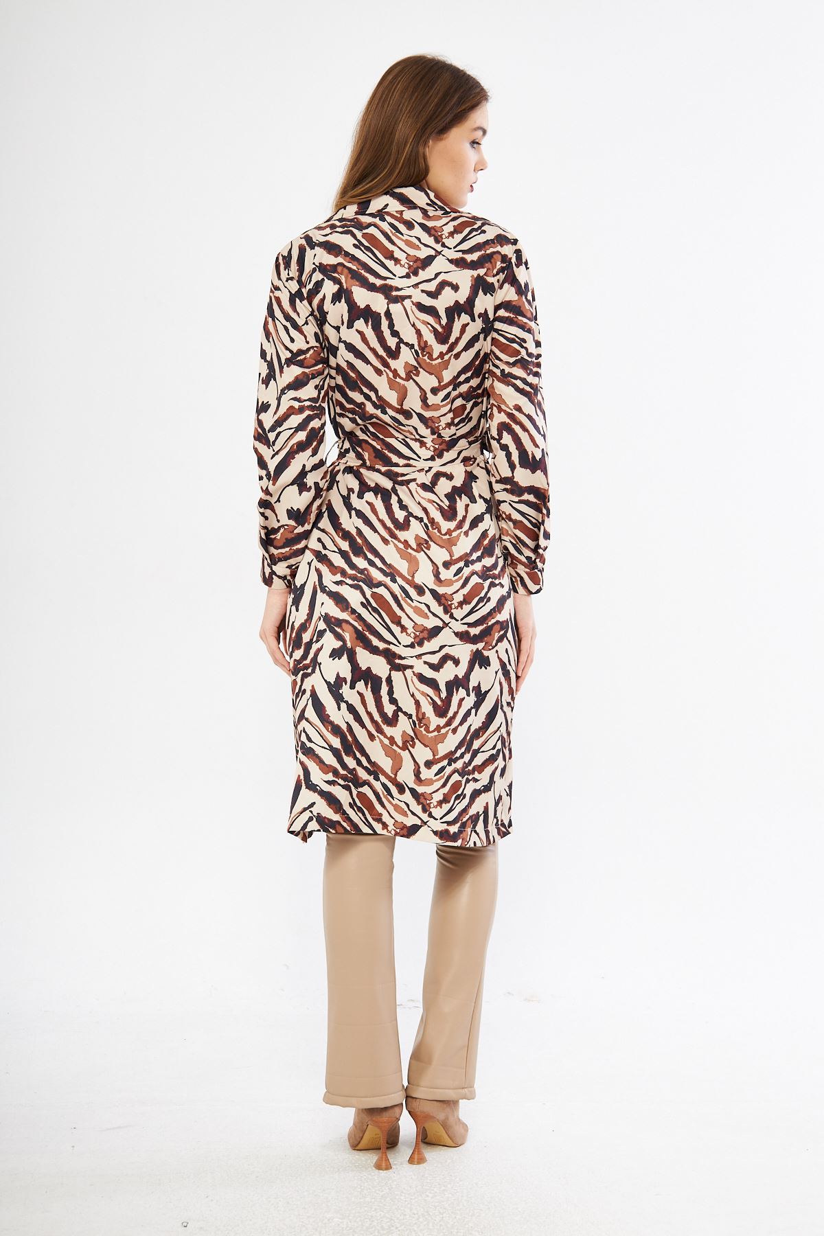 Astarsız Cepli Düğmeli Kuşaklı Yazlık Trenç