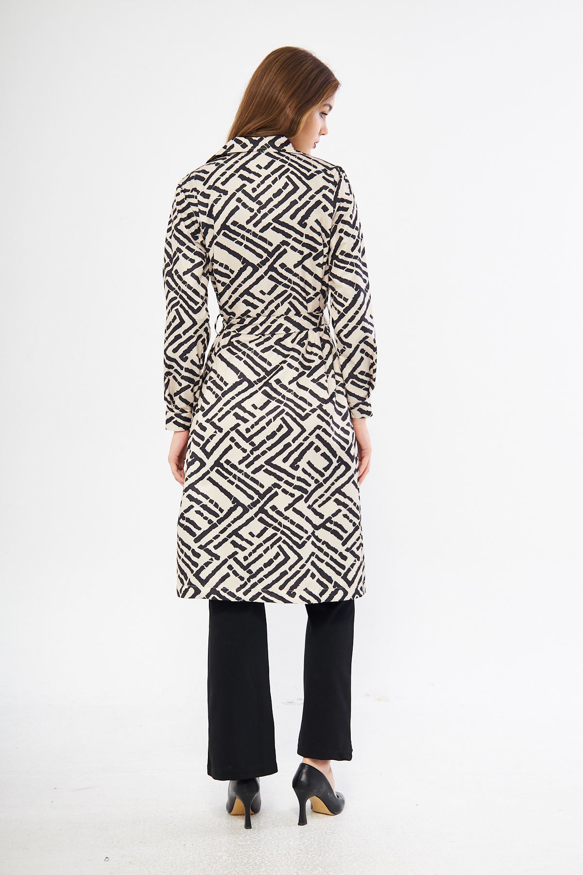 Astarsız Cepli Düğmeli Kuşaklı Yazlık Trenç