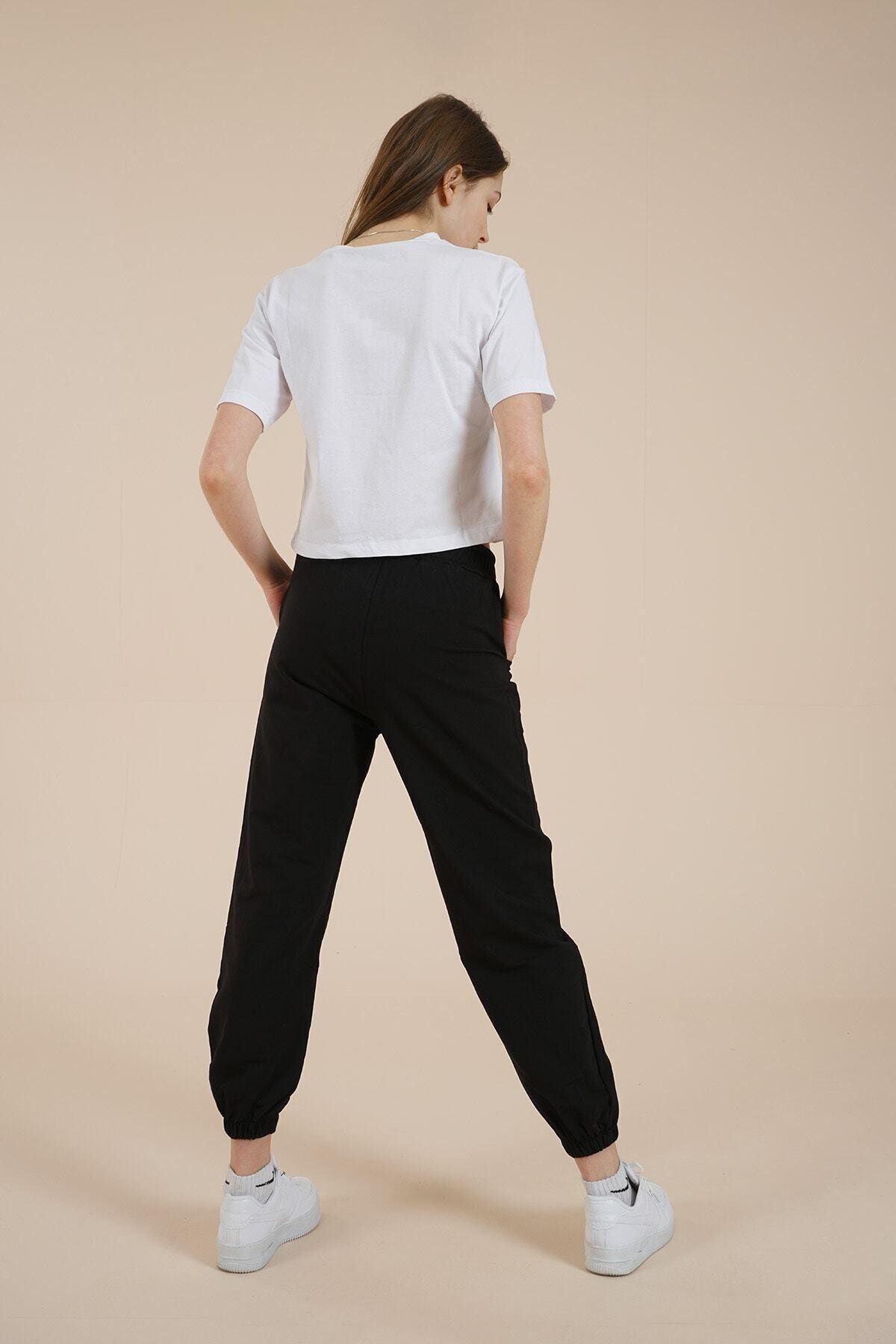 Kadın Siyah Ön Çima Dikişli Eşofman Altı