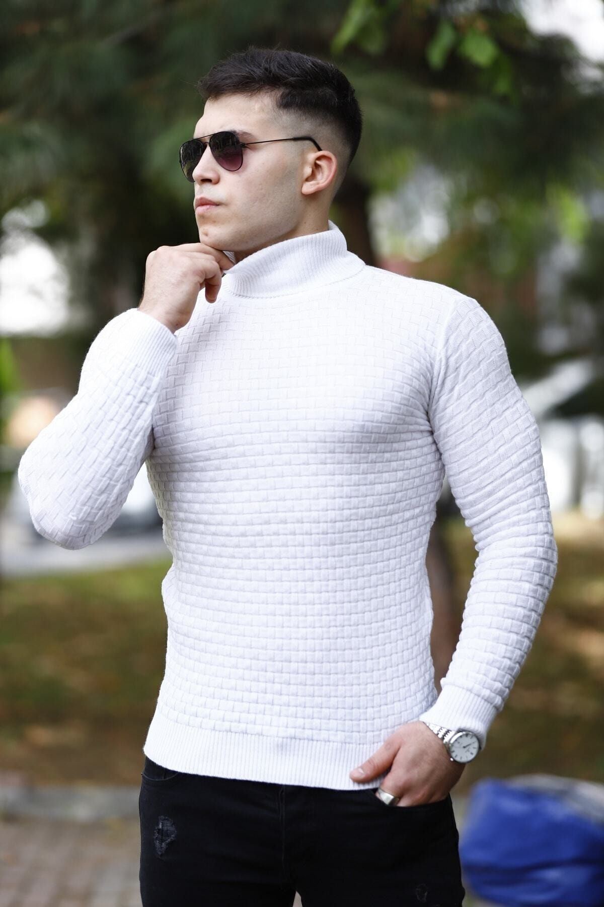 Erkek Beyaz Boğazlı Triko Kazak