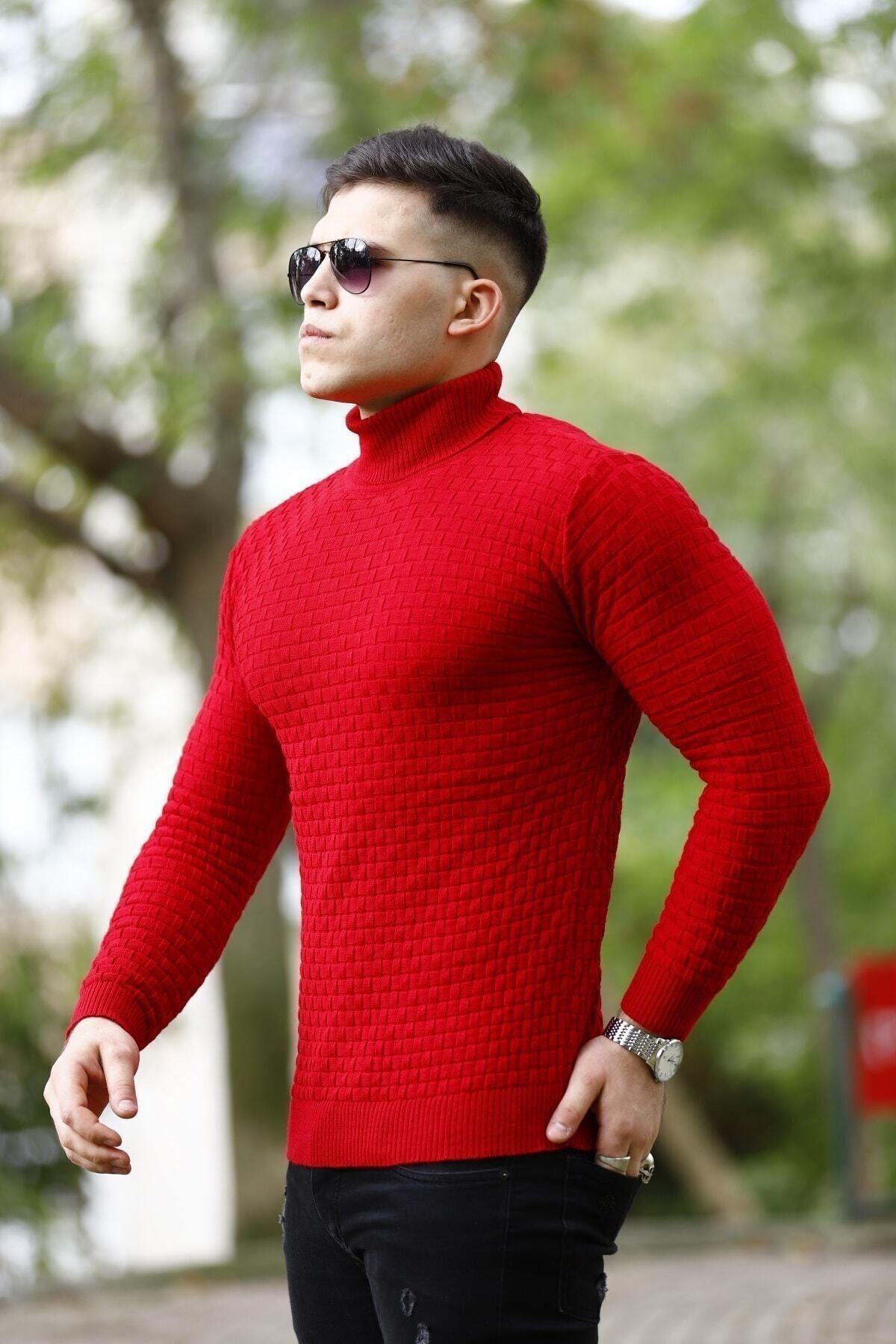 Scarlet Boğazlı Triko