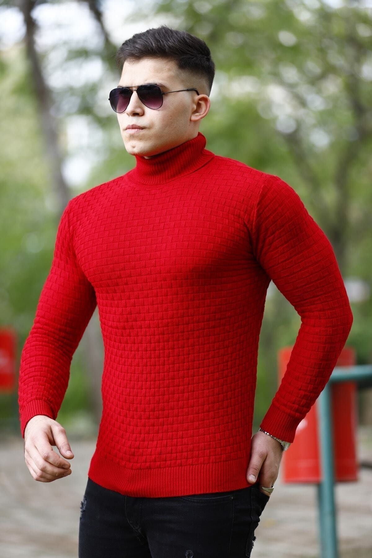 Scarlet Boğazlı Triko