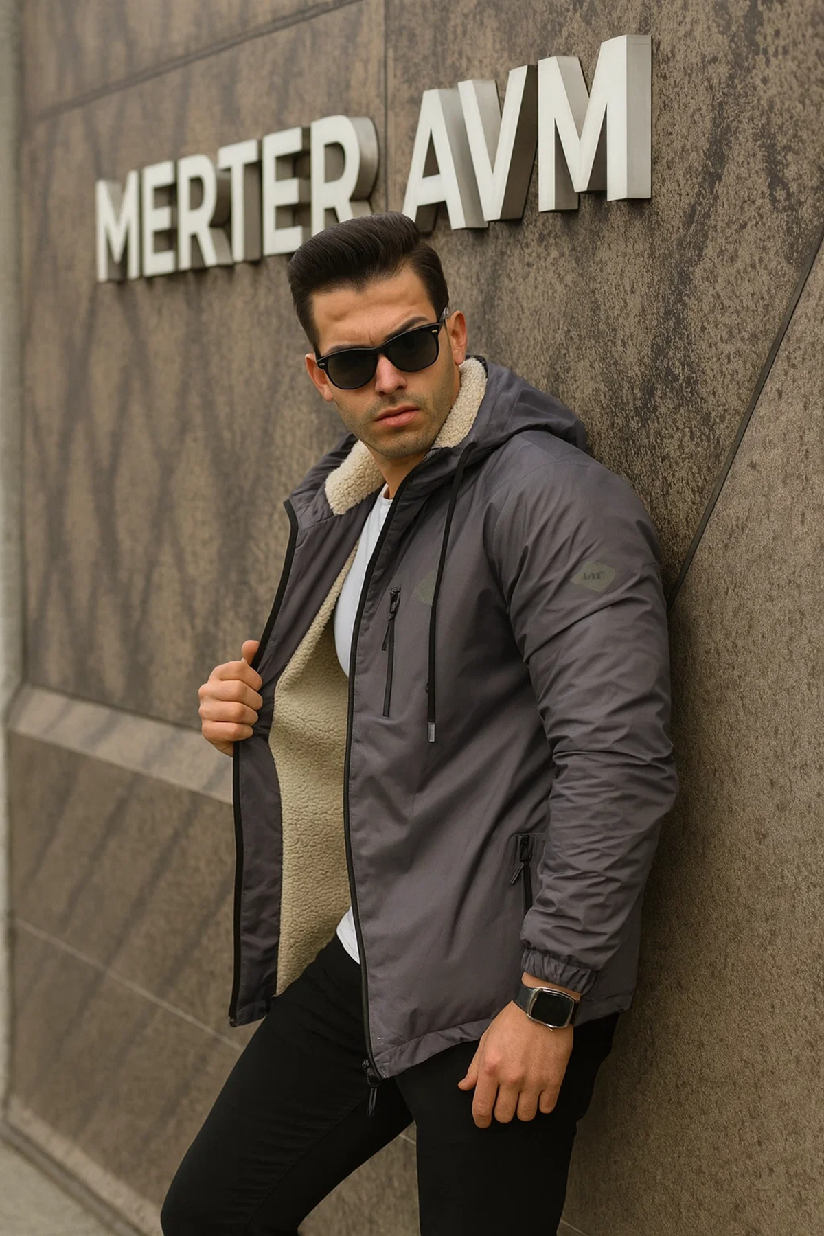 Erkek Içi Kürklü Suya Dayanıklı Kapüşonlu Cepli Yağmurluk