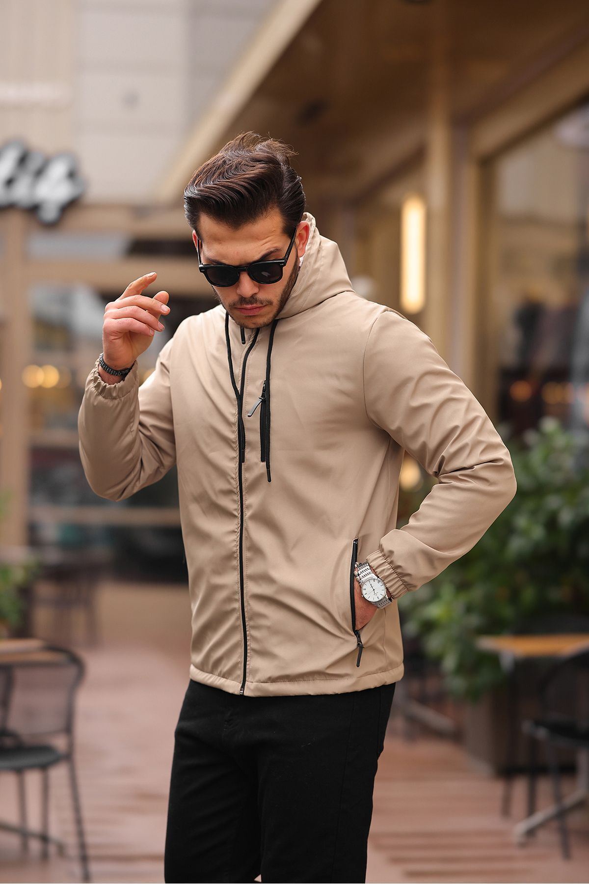 Erkek Içi Kürklü Suya Dayanıklı Kapüşonlu Cepli Yağmurluk