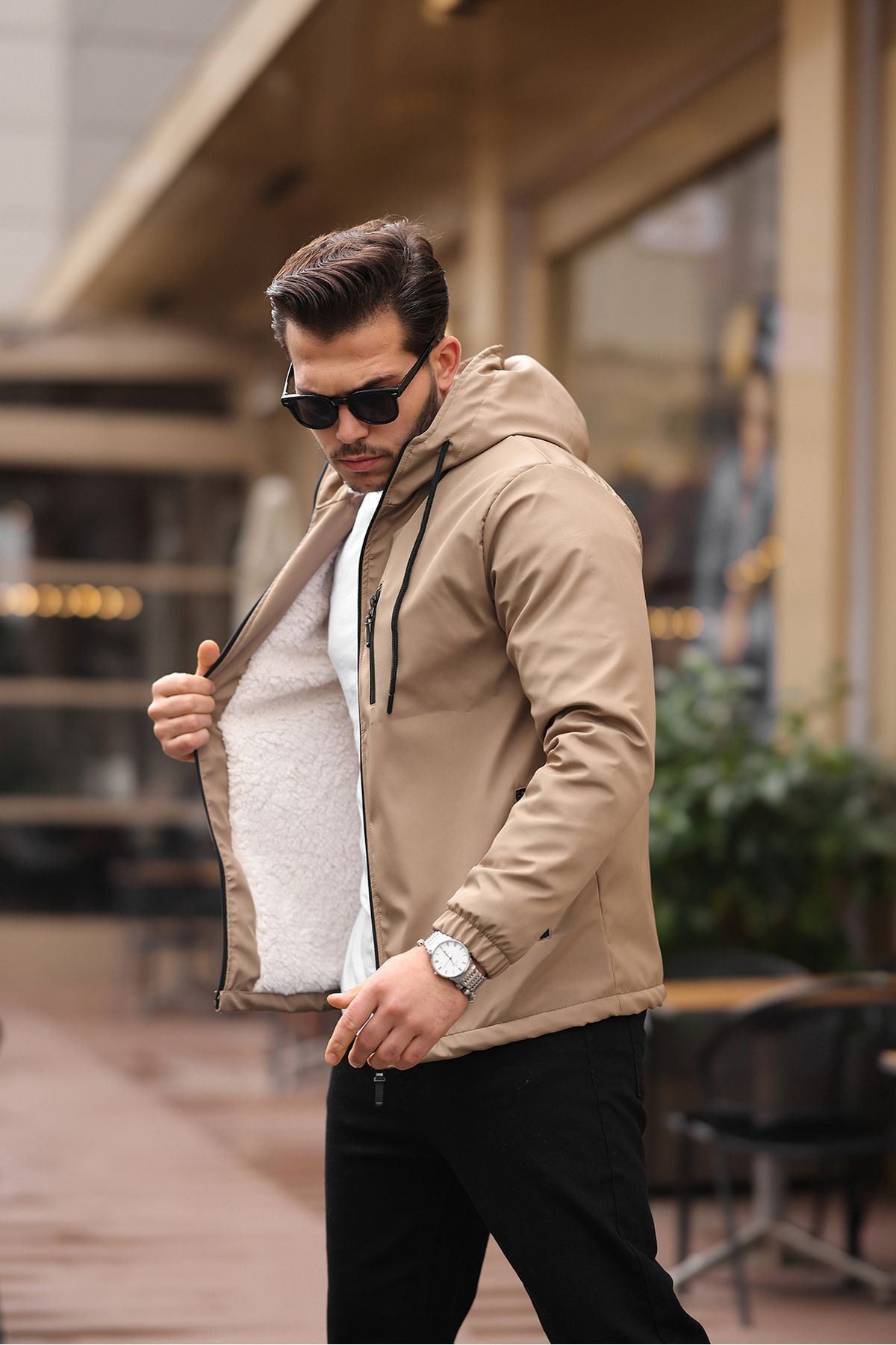 Erkek Içi Kürklü Suya Dayanıklı Kapüşonlu Cepli Yağmurluk