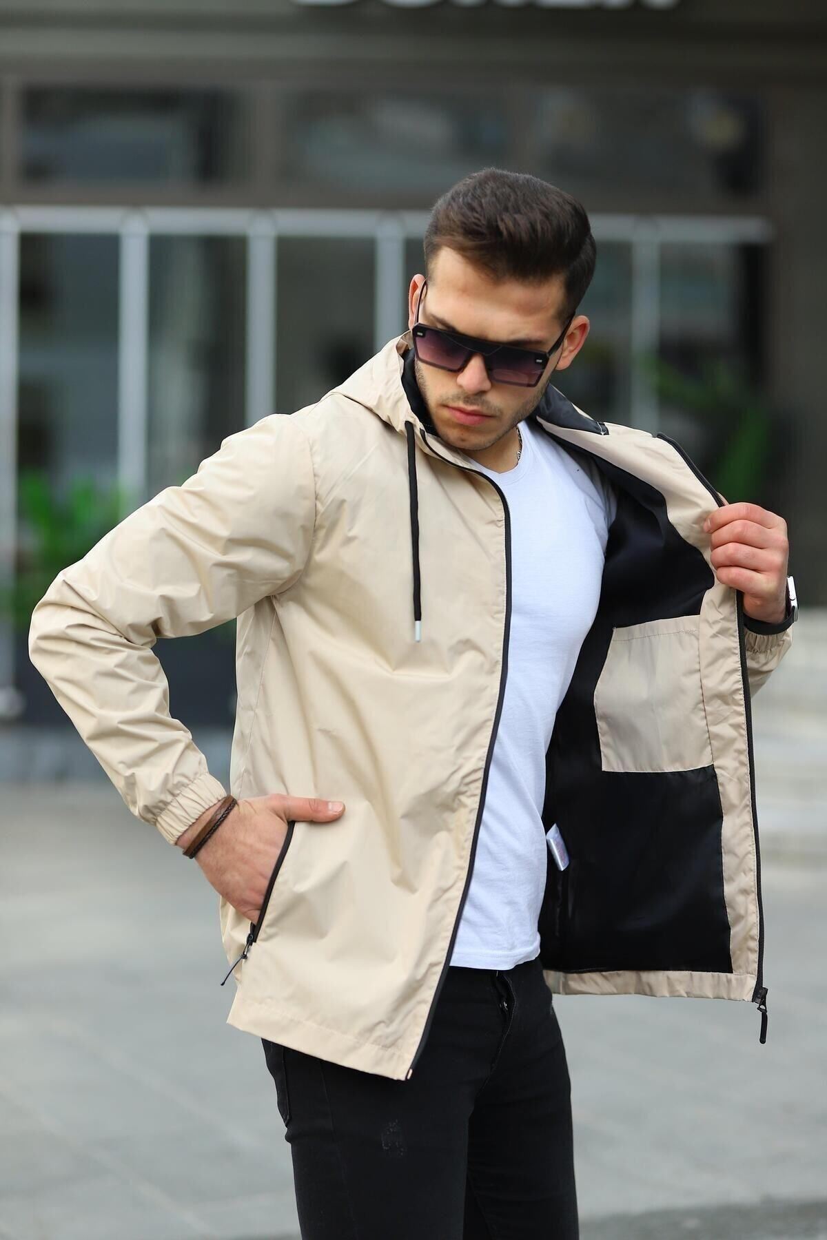 Erkek Içi Astarlı Suya Dayanıklı Kapüşonlu Cepli Yağmurluk