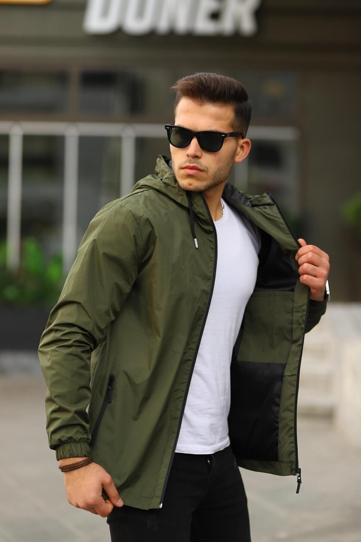 Erkek Içi Astarlı Suya Dayanıklı Kapüşonlu Cepli Yağmurluk