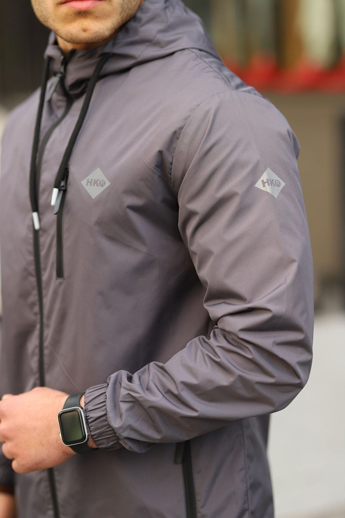 Erkek Içi Astarlı Suya Dayanıklı Kapüşonlu Cepli Yağmurluk