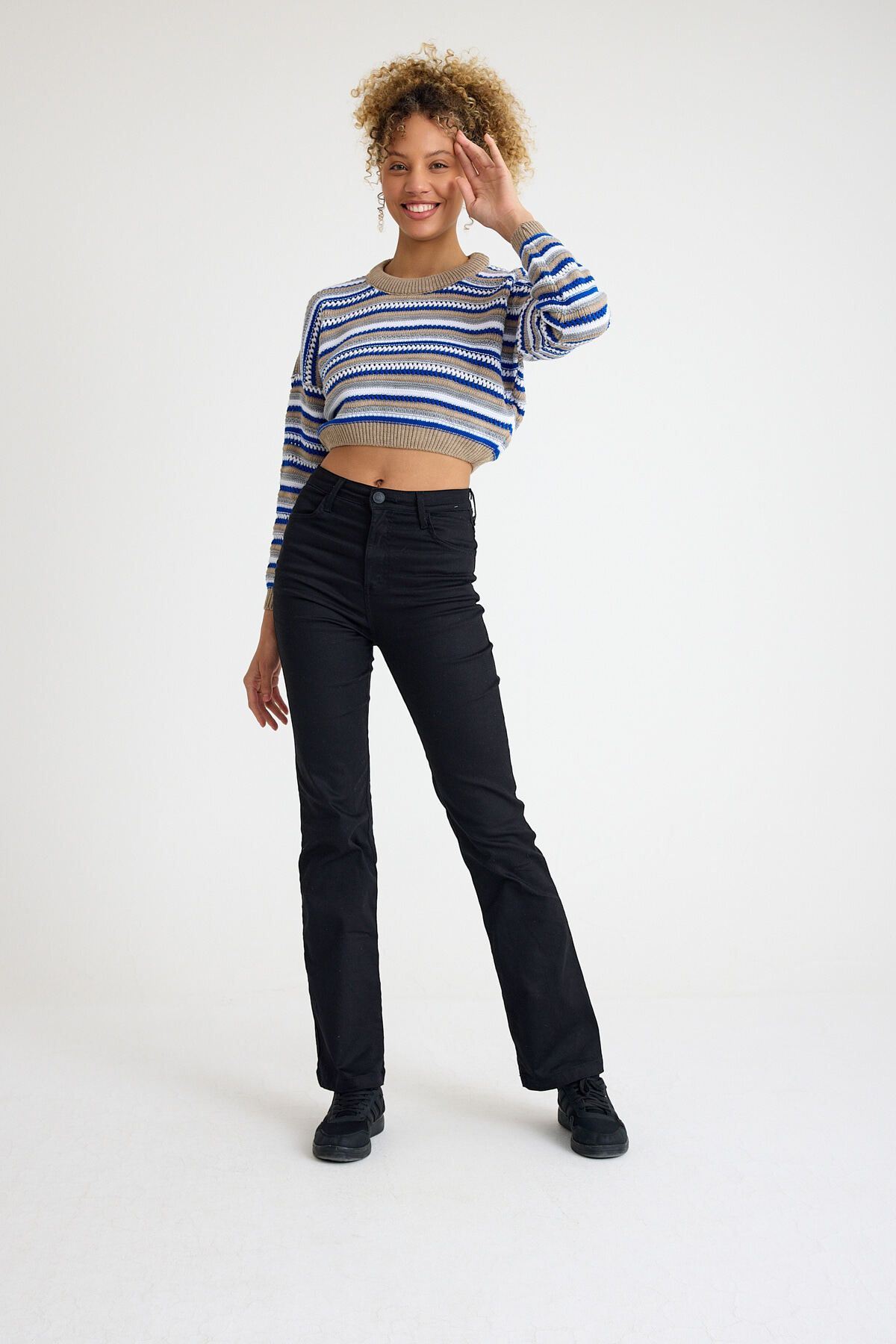 Kadın Trend Delikli Günlük Mavi Crop Kazak