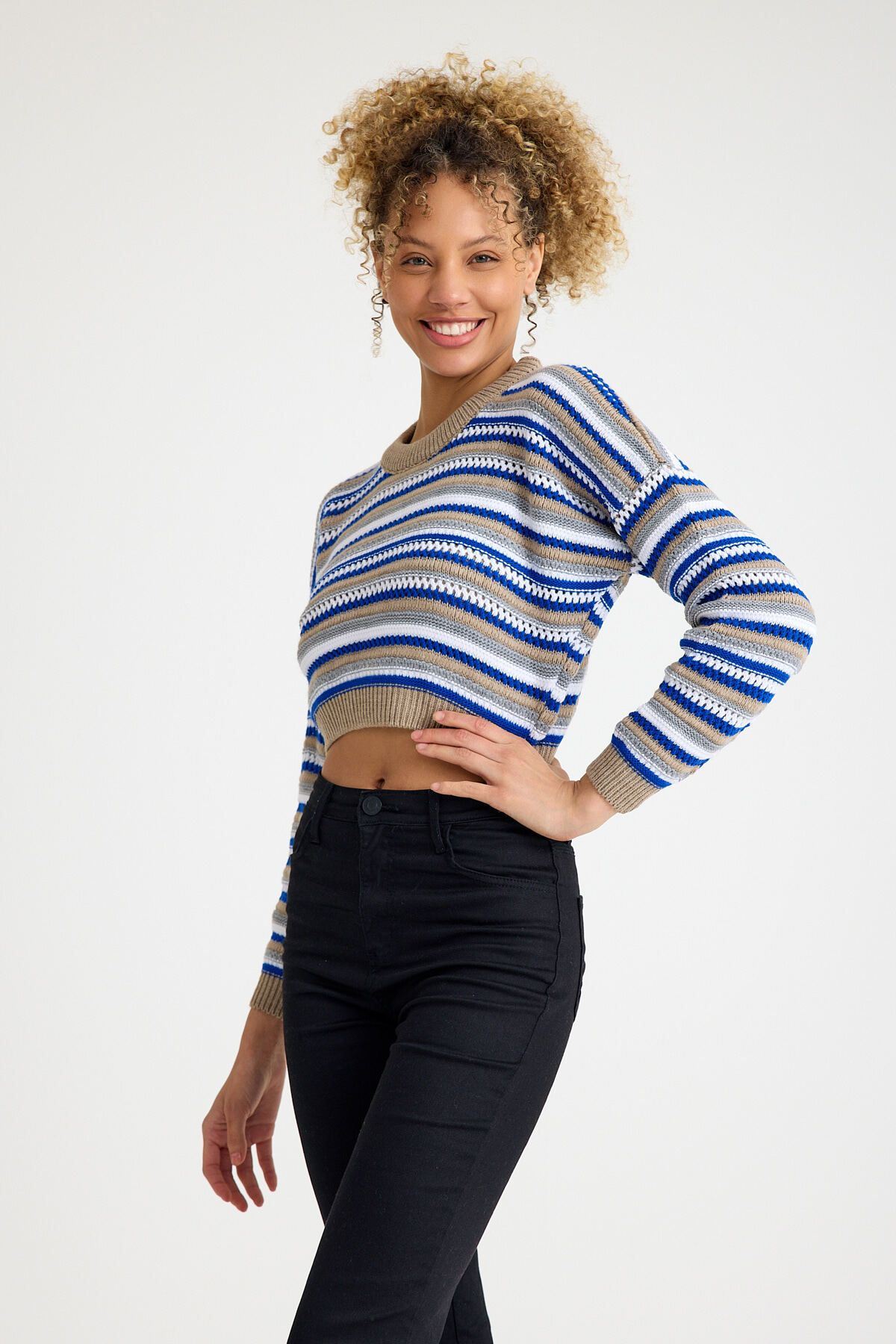 Kadın Trend Delikli Günlük Mavi Crop Kazak