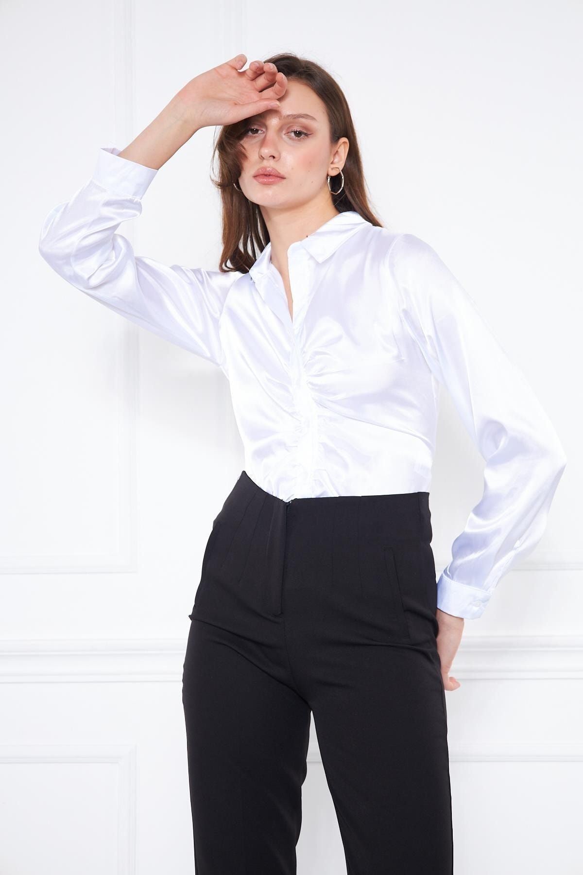 Kadın Büzgülü Saten Gömlek