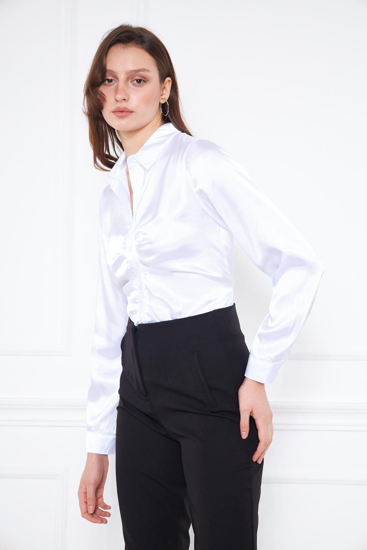 Kadın Büzgülü Saten Gömlek