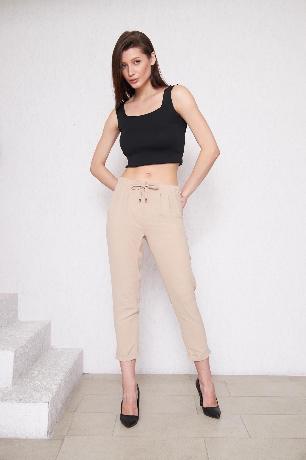 Kadın Beli Lastikli Aerobin Duble Paça Bej Pantolon