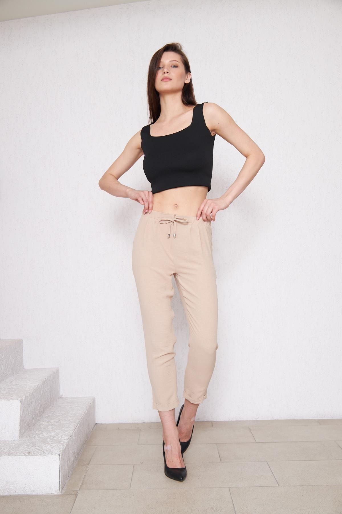 Kadın Beli Lastikli Aerobin Duble Paça Bej Pantolon