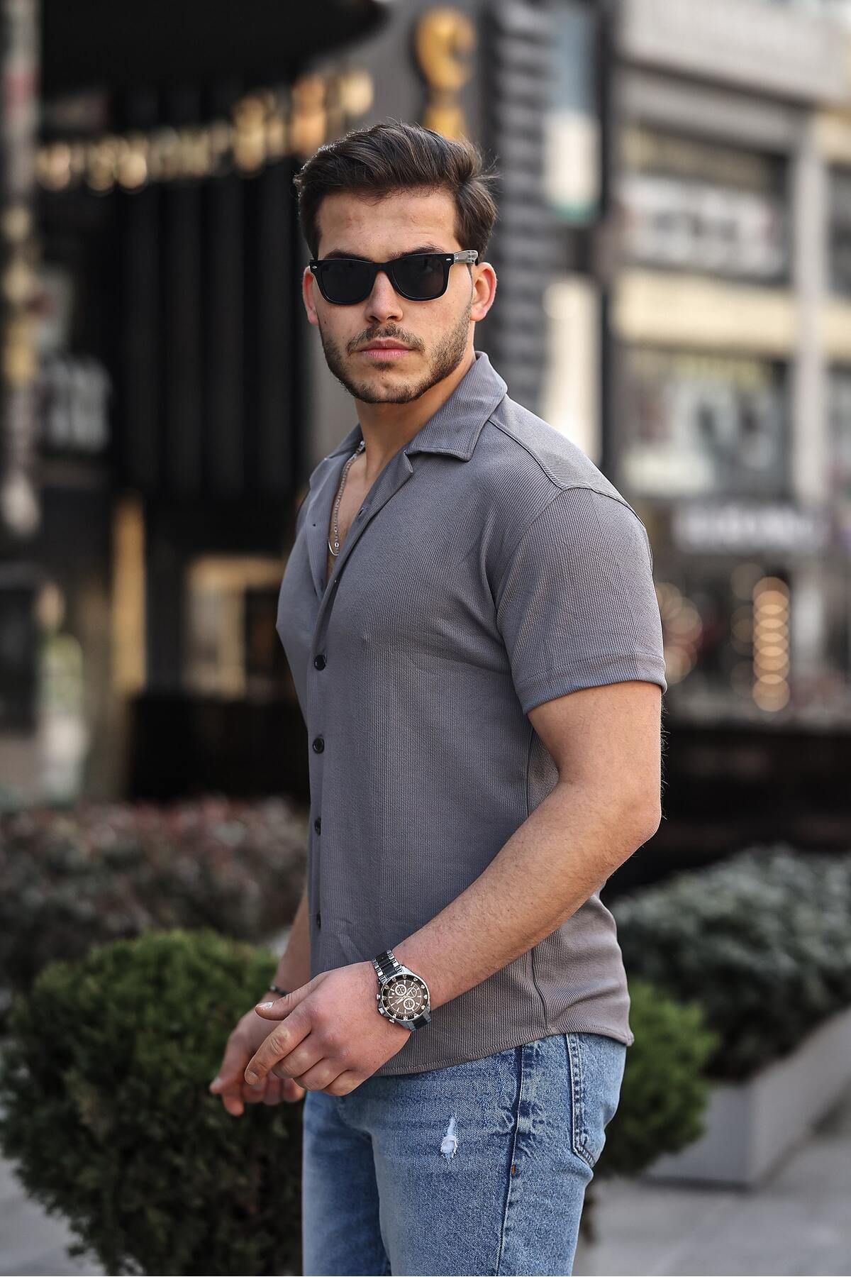 Erkek Yazlık Likralı Slim Fit Gömlek Yaka Kısa Kollu Gömlek