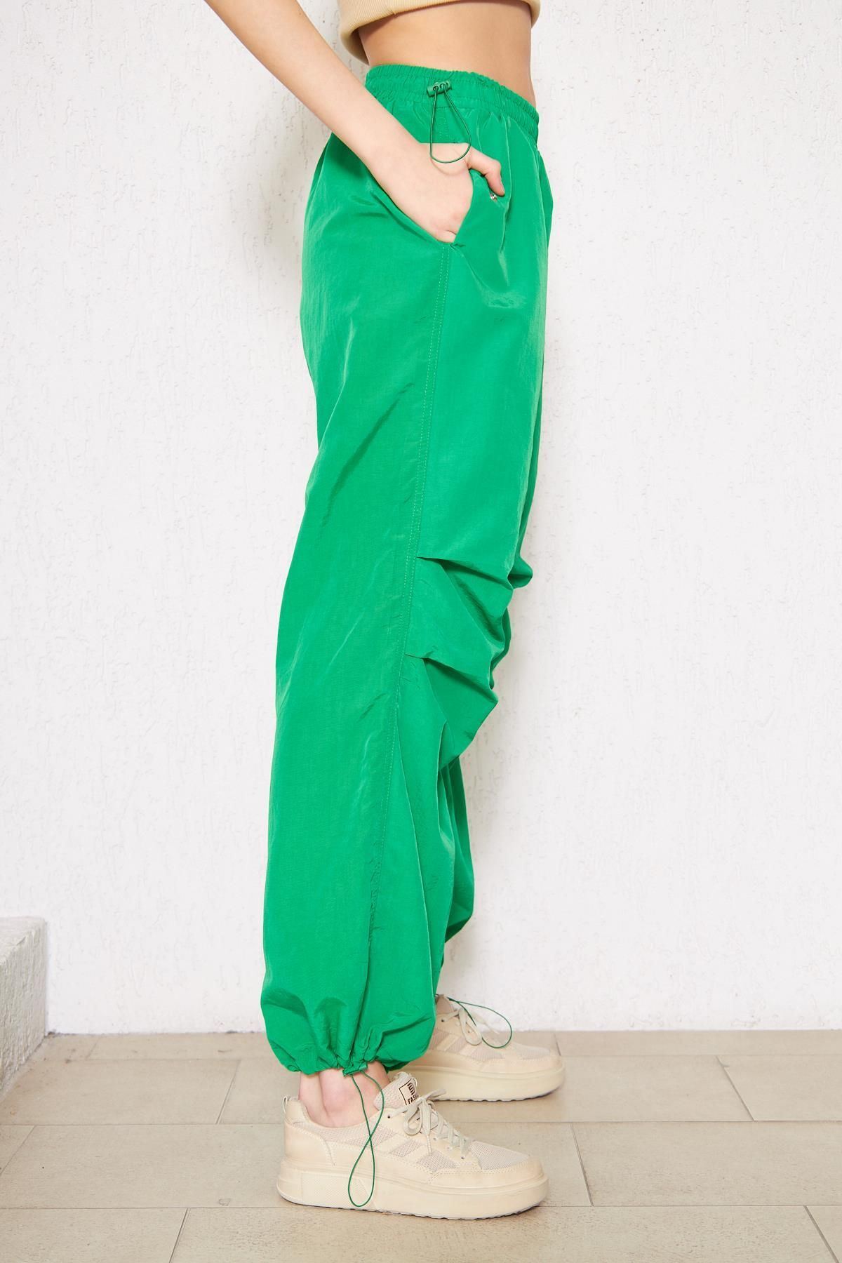 Kadın Bol Beli Lastikli Jogger Yeşil Eşofman Altı