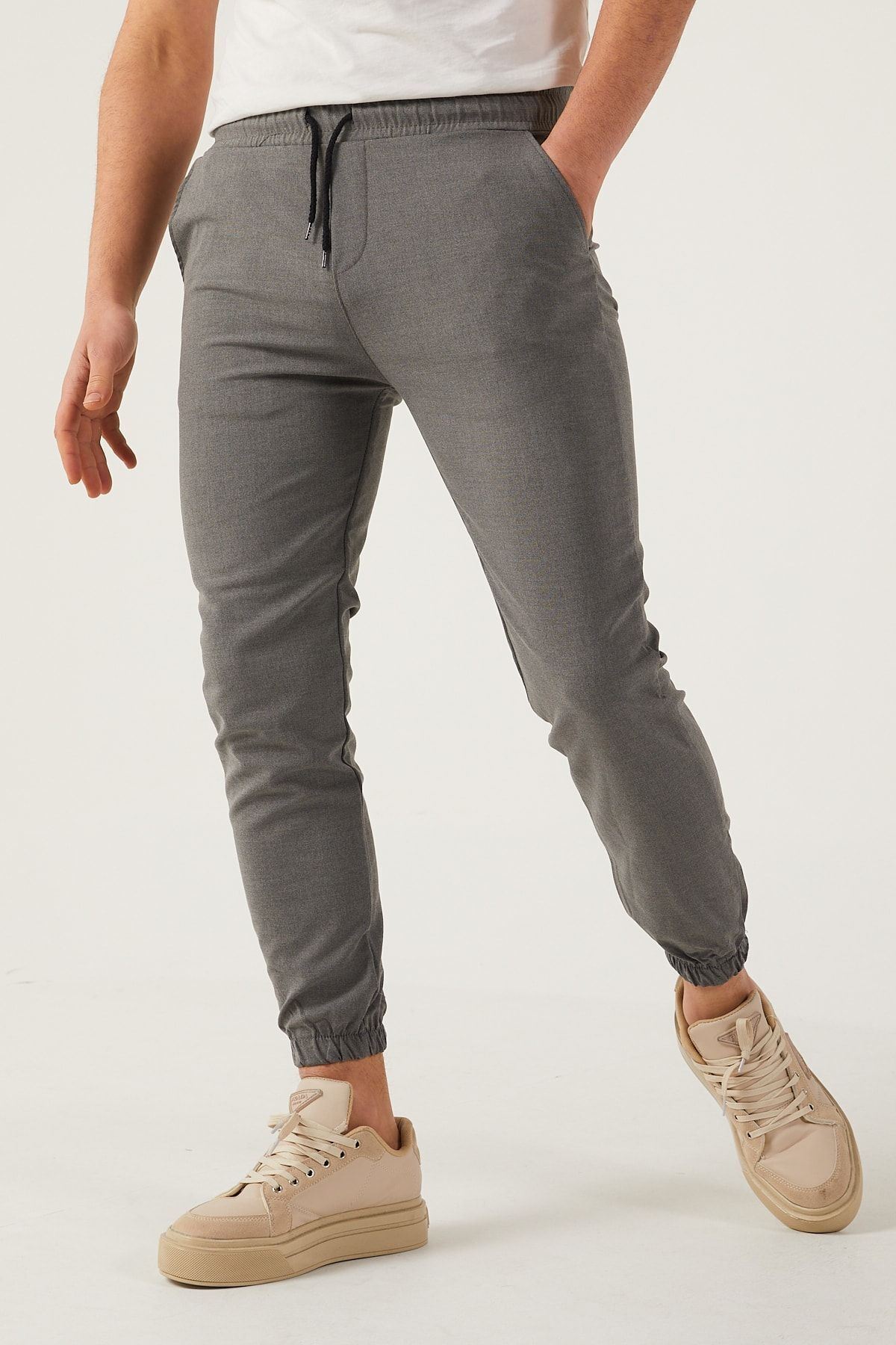 Erkek Dar Kalıp Lastikli Paça Jogger Pantolon