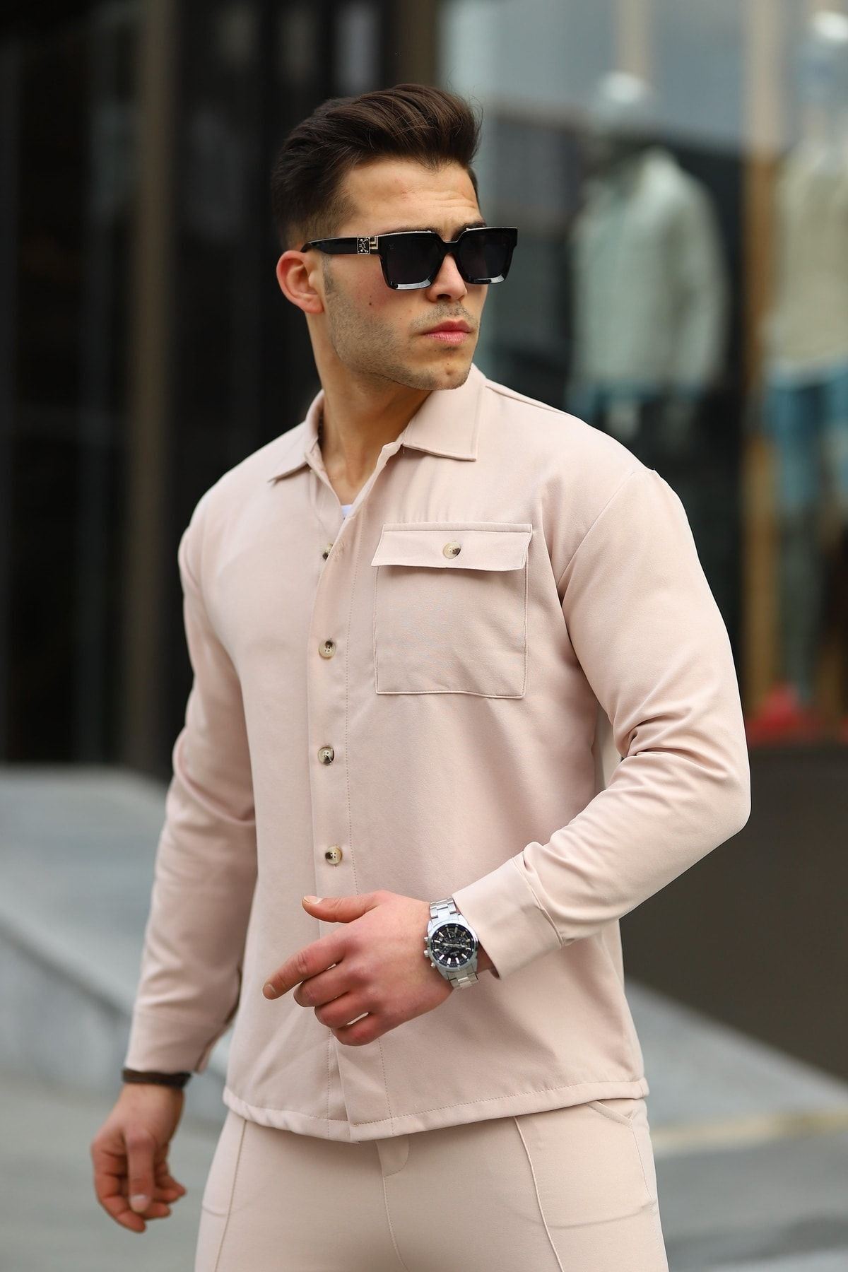 Erkek Gömlek Ve Eşofman Takımı