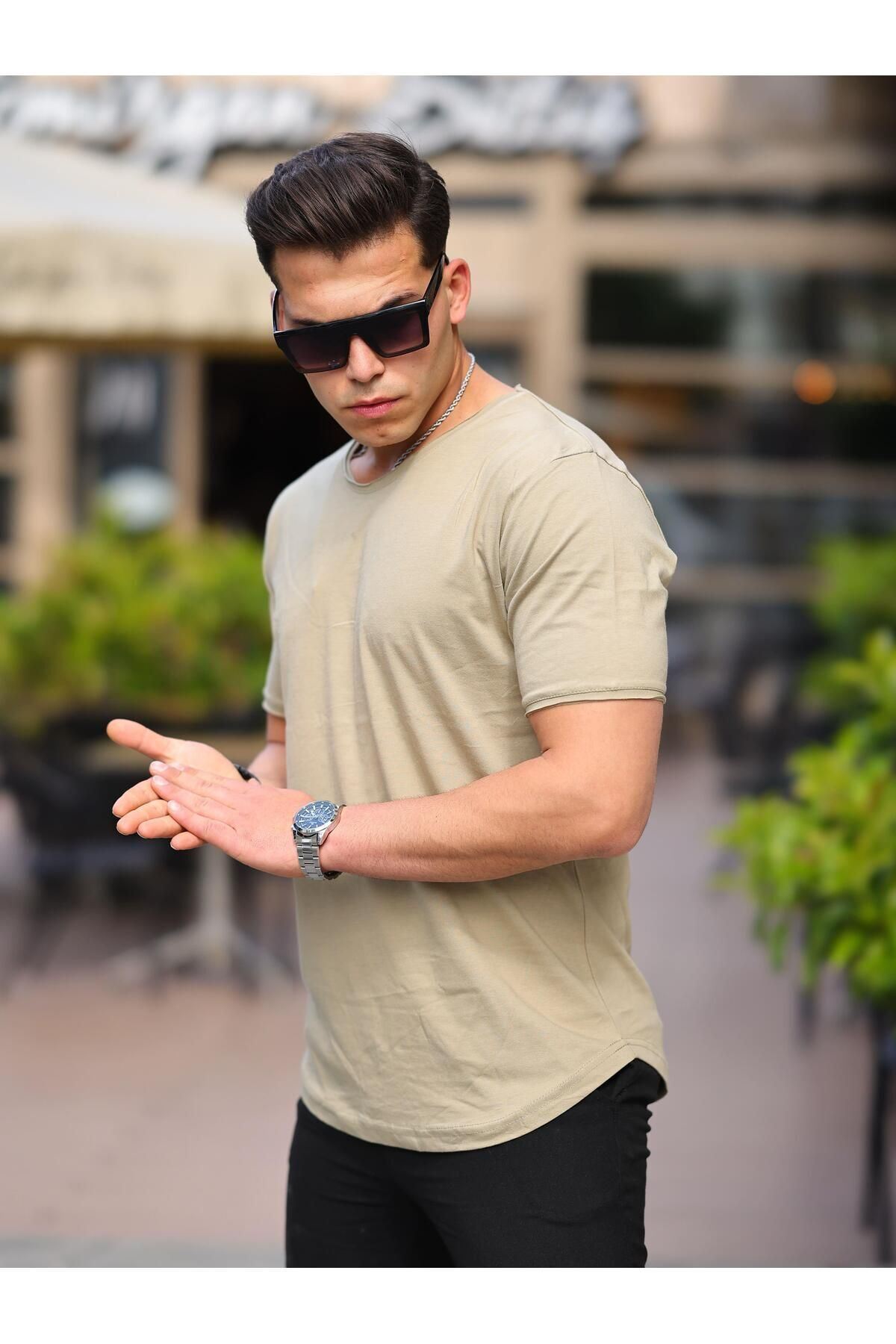 Erkek Oval Kesim Slim Fit Pis Yaka Salaş T- Shirt