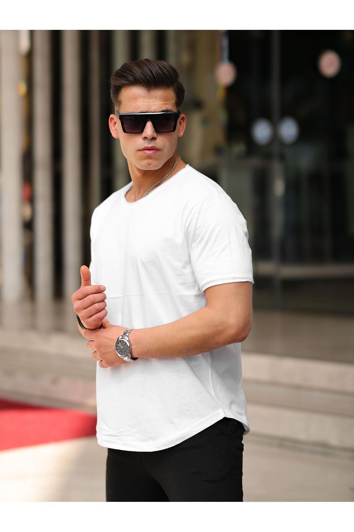 Erkek Oval Kesim Slim Fit Pis Yaka Salaş T- Shirt