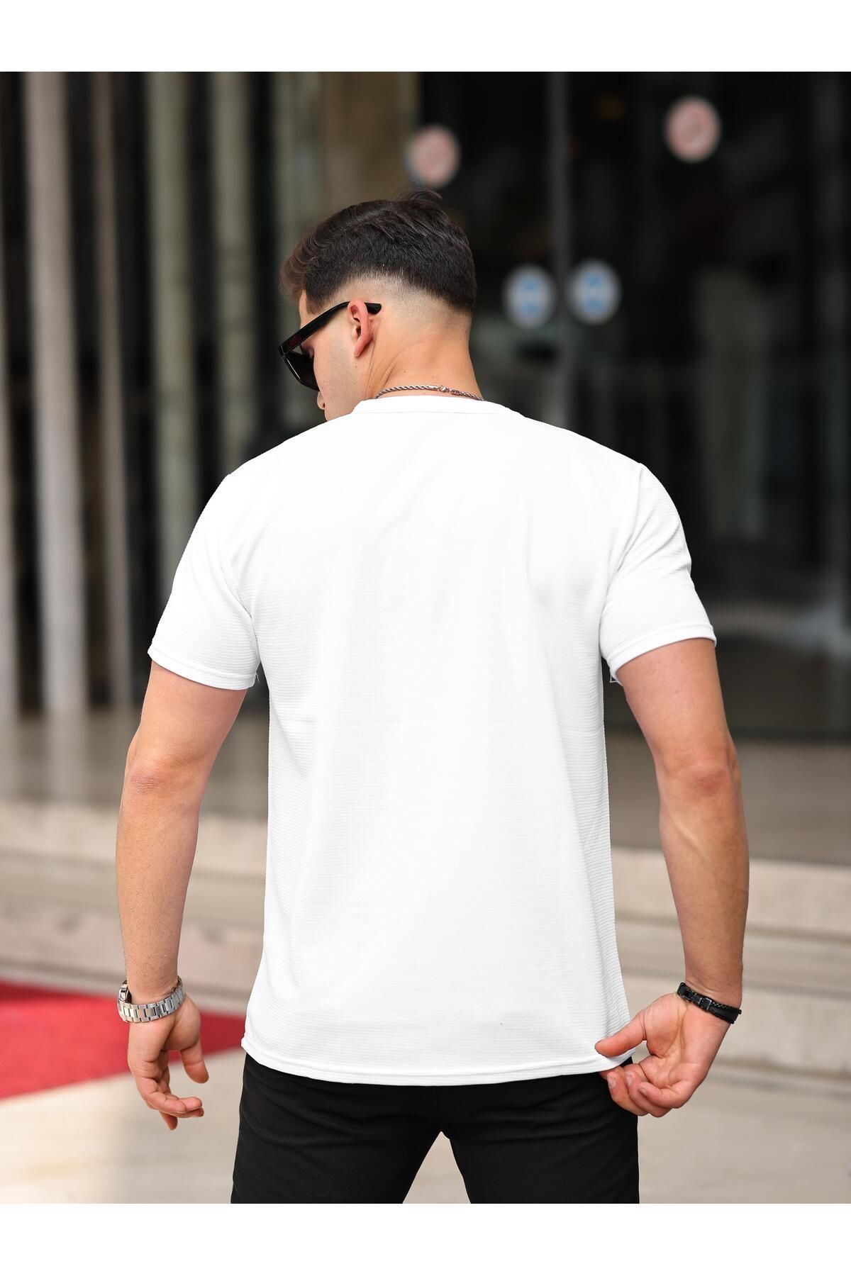 Erkek Slim Fit Waffle Kumaş Sıfır Yaka Nakışlı T-shirt