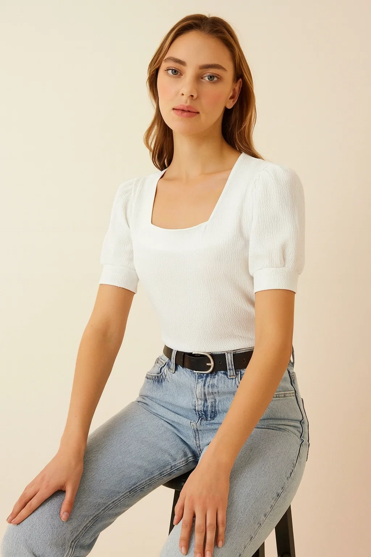 Kadın Örme Kısa Kolu Kare Yaka Basic Beyaz Bluz