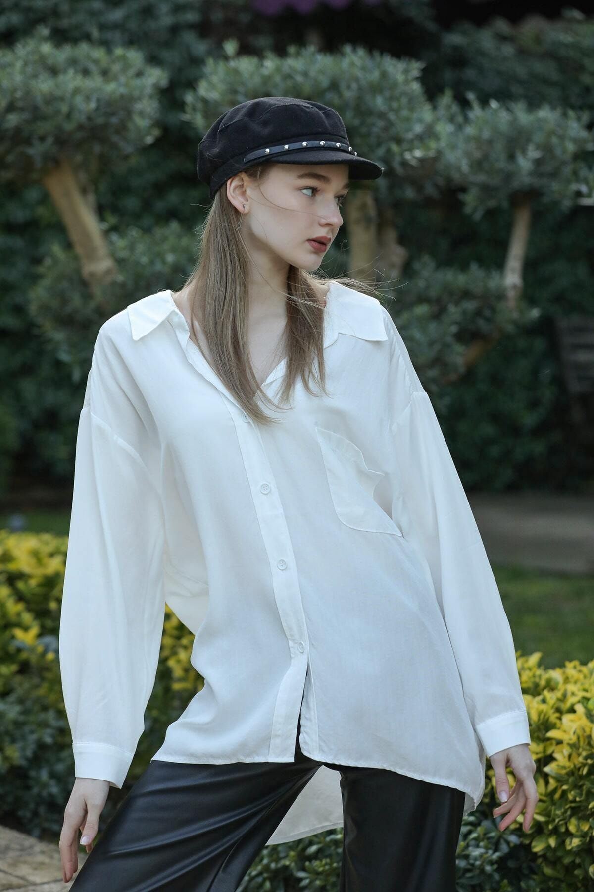 Kadın Beyaz Owersize Uzun Basic Gömlek