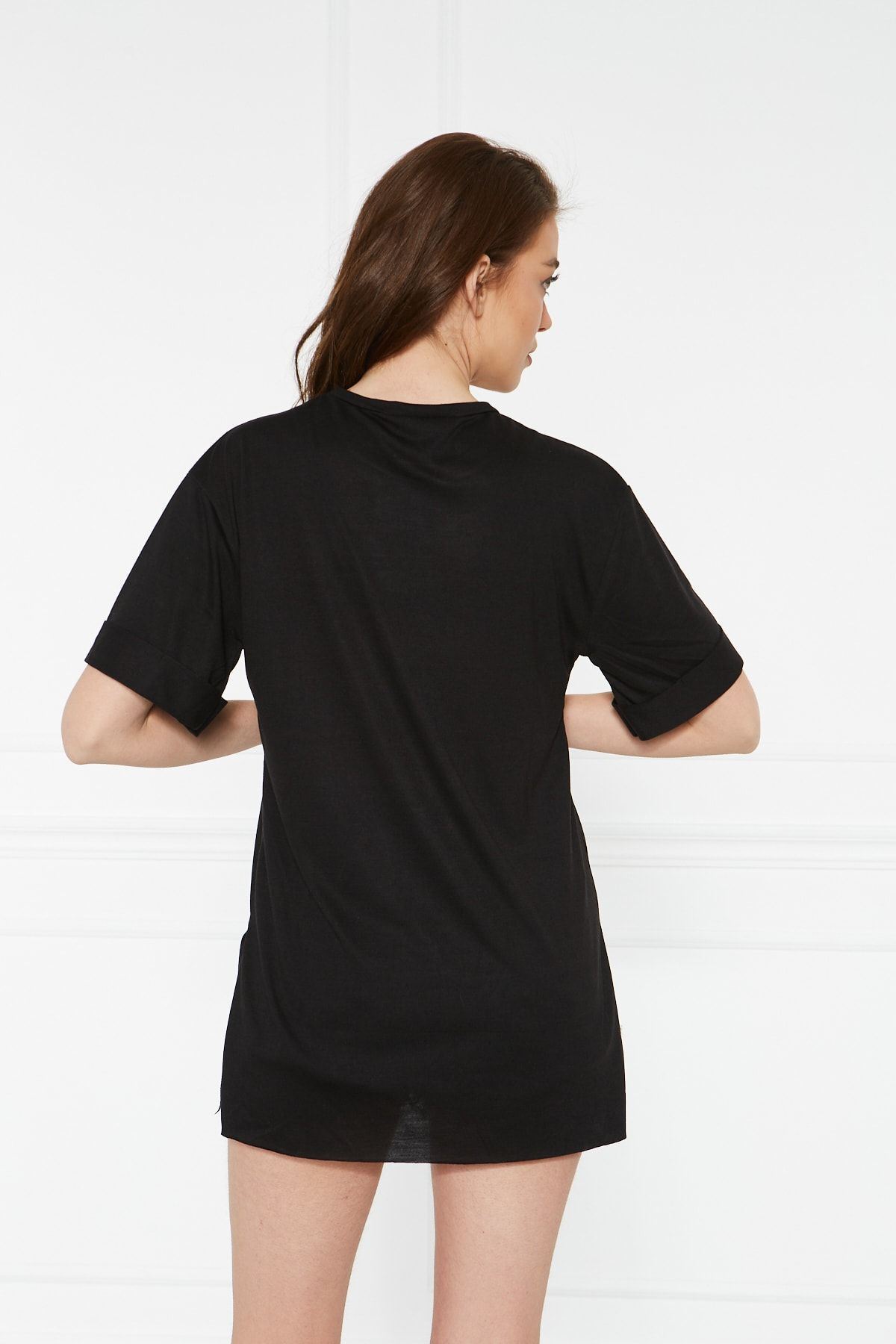 Kadın Kol Katlı Yırtmaçlı Salaş Oversize Tshirt