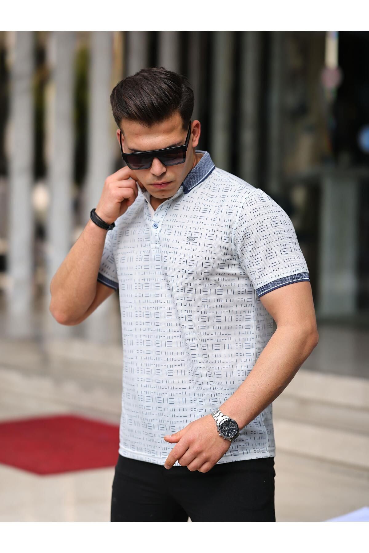 Erkek Kıvrılmaz Polo Yaka Cepsiz Slim Fit Desenli T-shirt