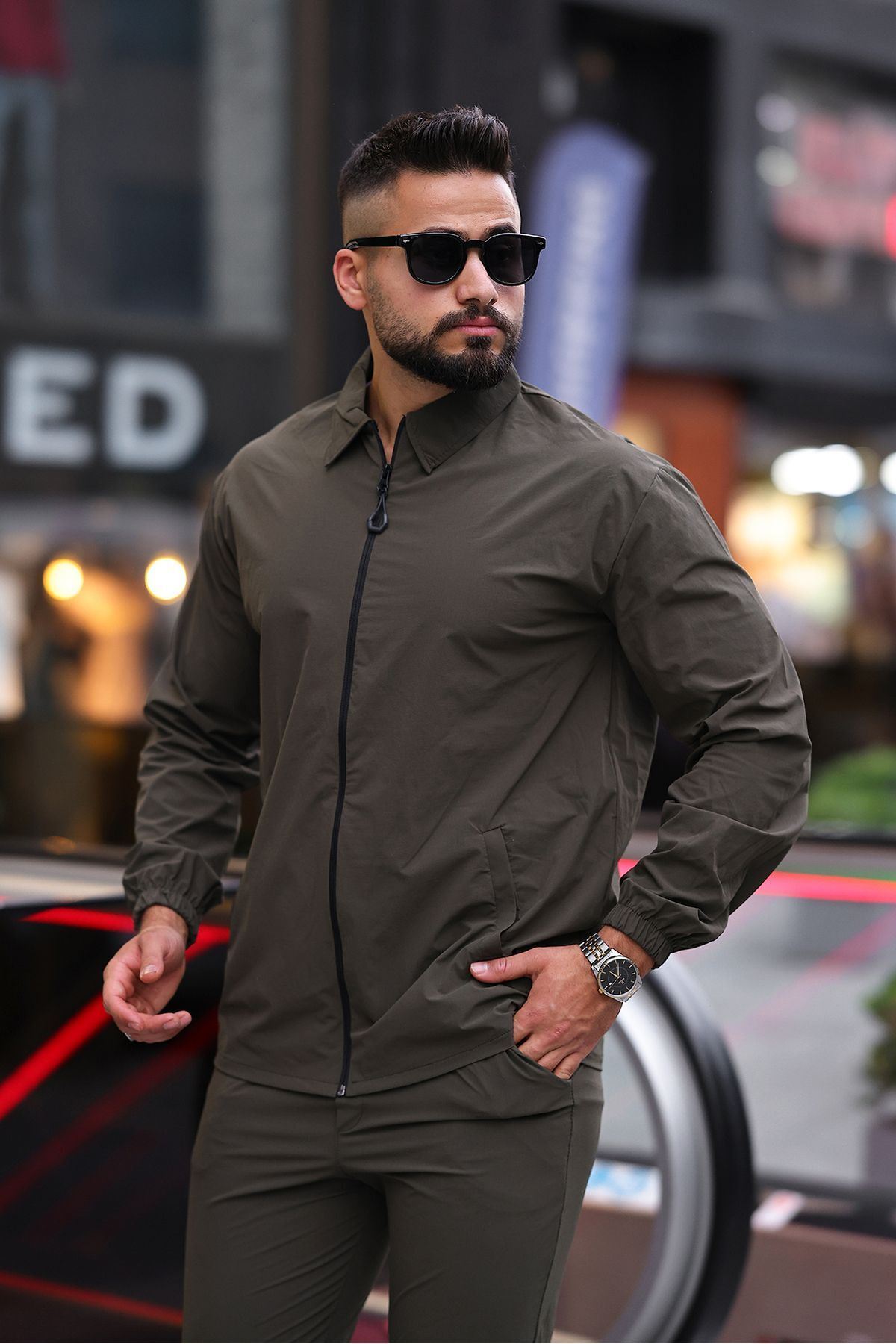 Gömlek Yakalı Fermuarlı Takım