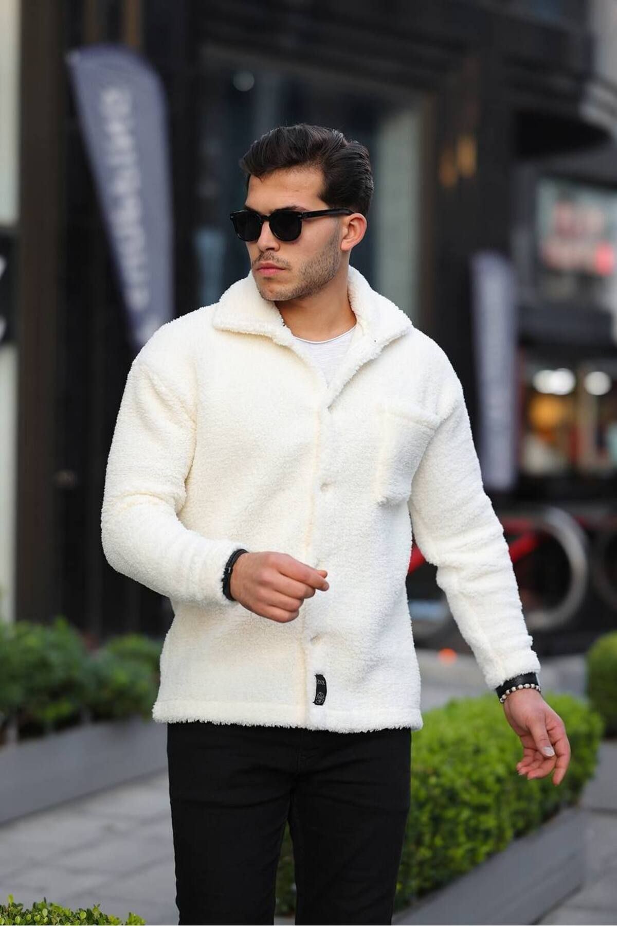 Düğmeli Pelüş Ceket