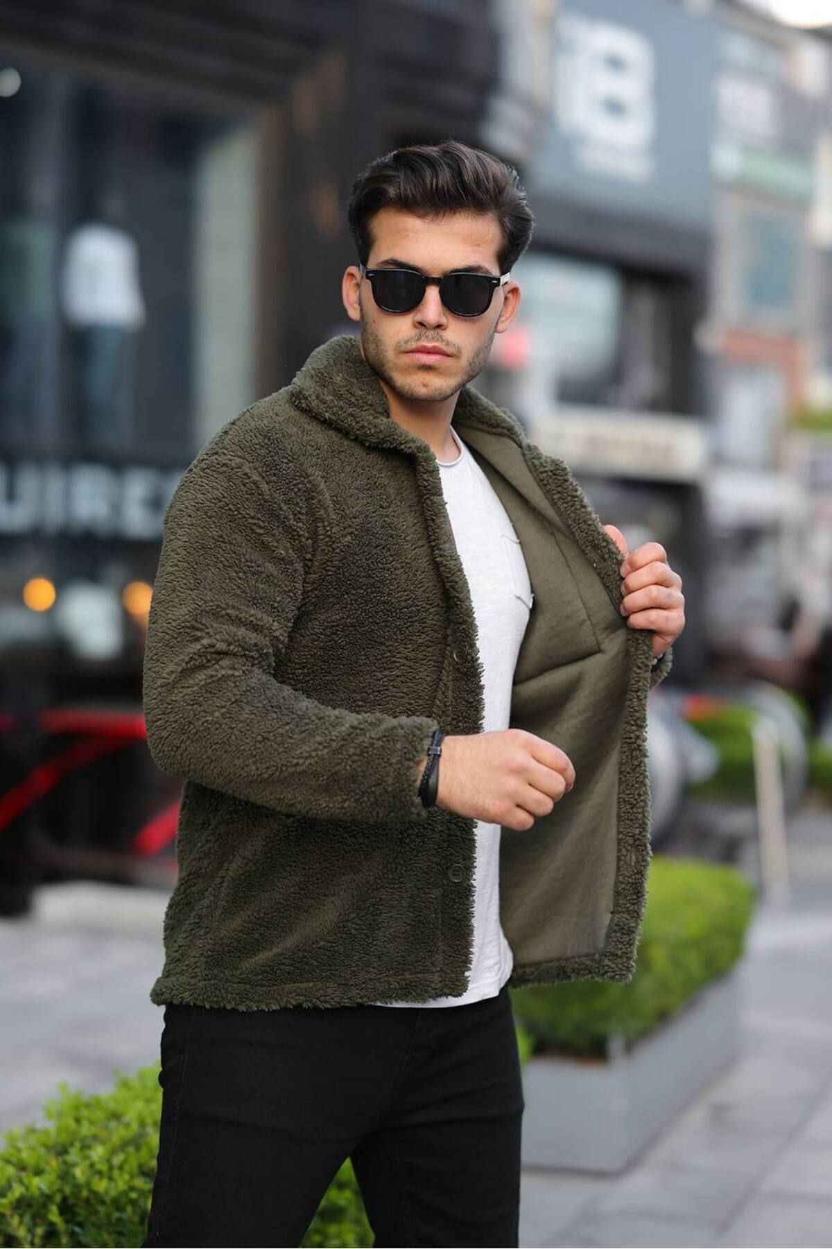 Düğmeli Pelüş Ceket