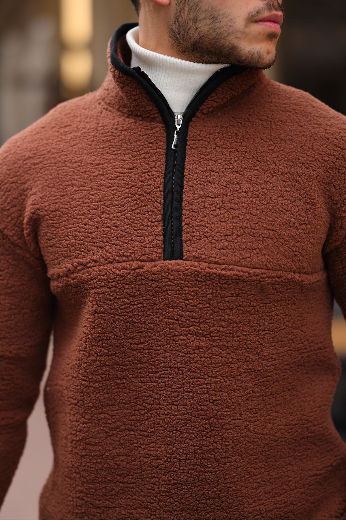 Yarım Fermuarlı Peluş Sweatshirt