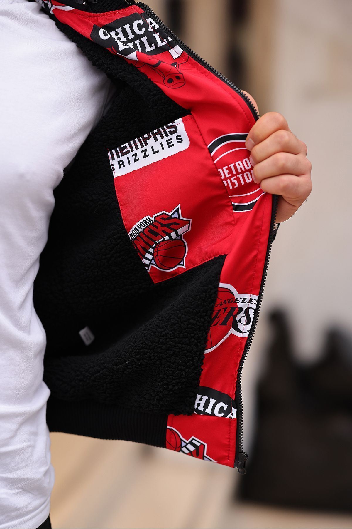 Erkek Içi Kürklü Suya Dayanıklı Çıkarıbilir Kapüşonlu Cepli Yağmurluk