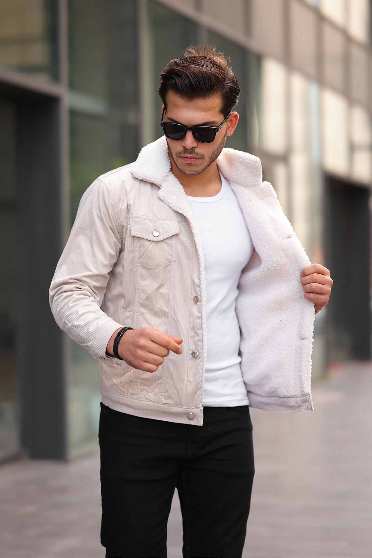 Kadife Içi Kürklü Ceket