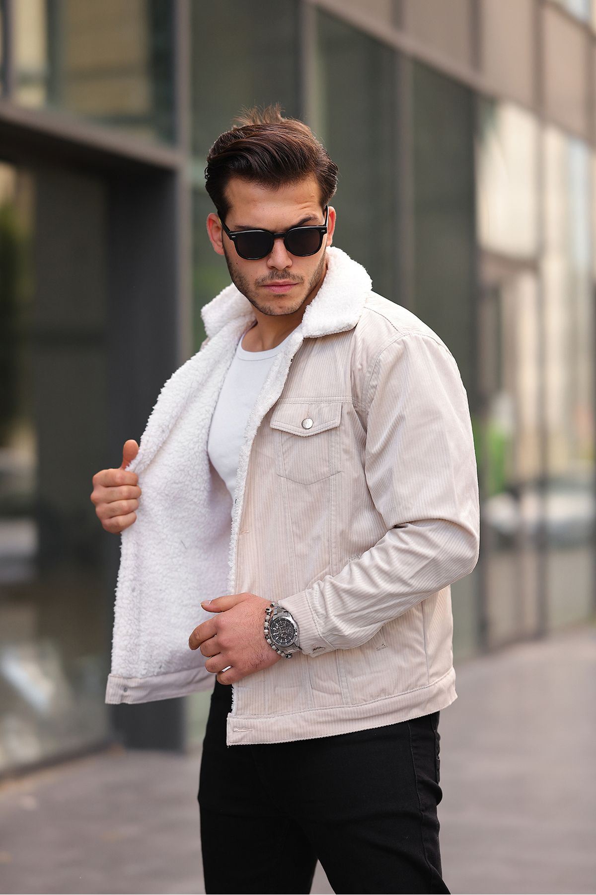 Kadife Içi Kürklü Ceket