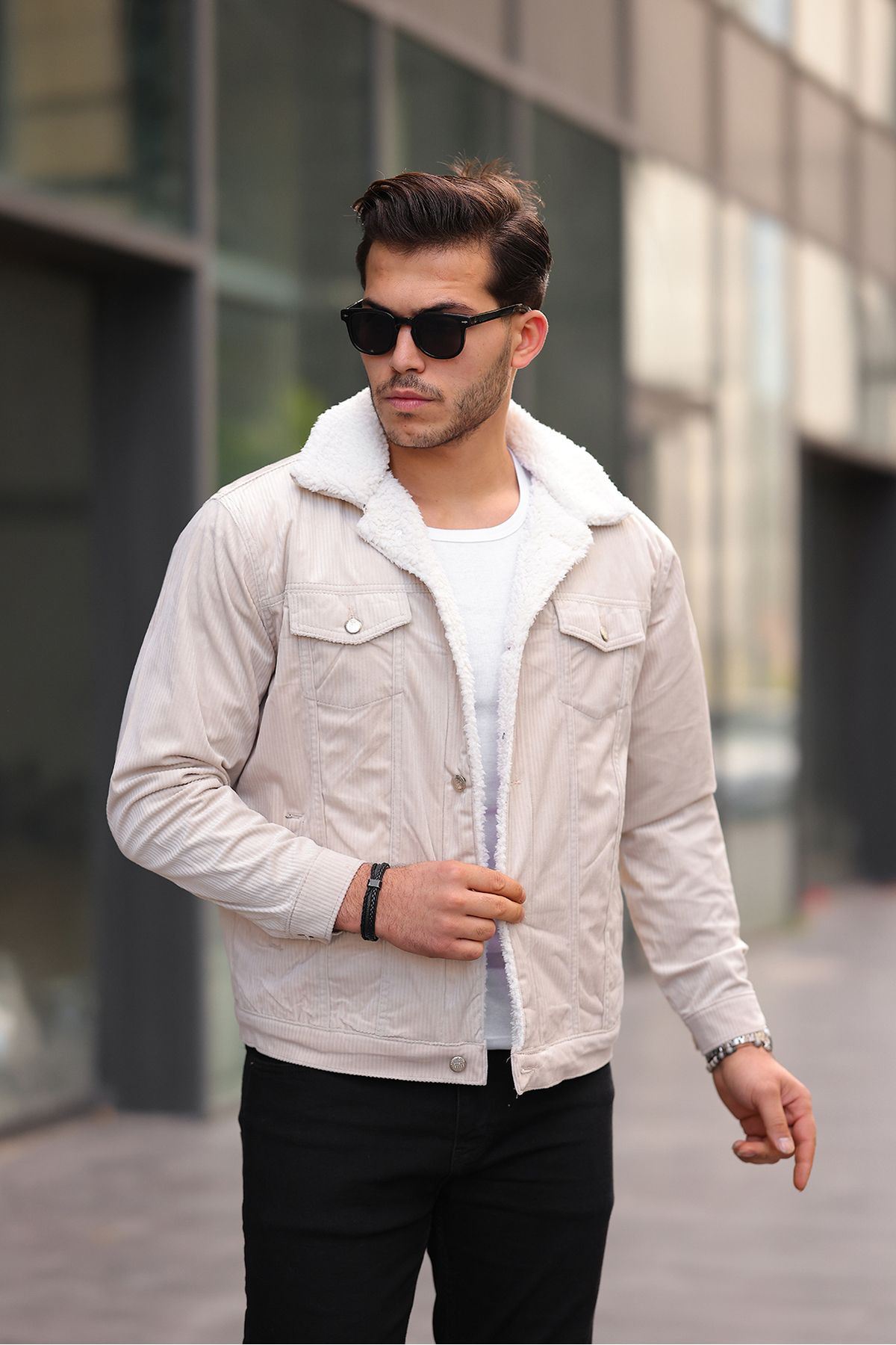 Kadife Içi Kürklü Ceket