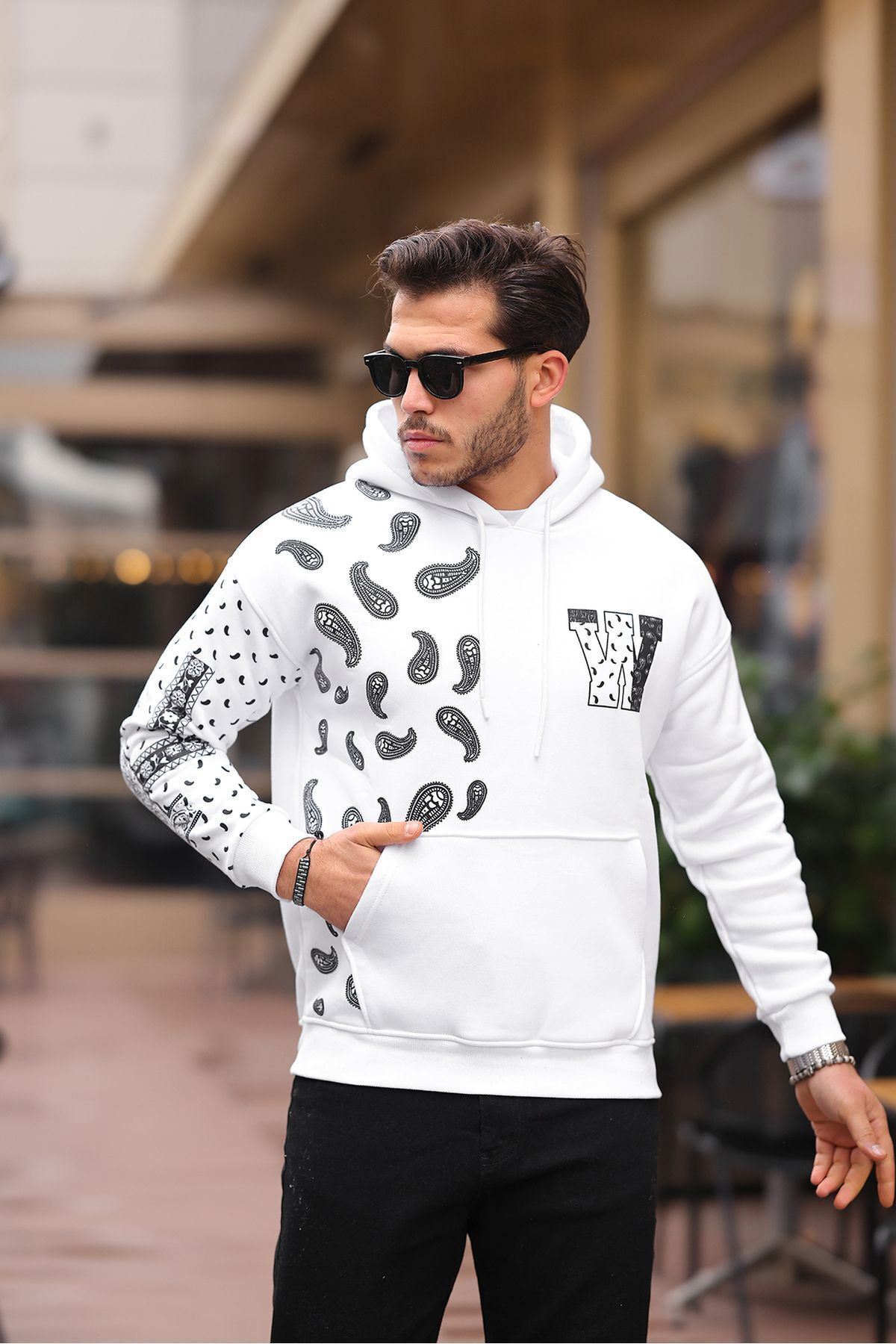 Kol Baskılı Kapüşonlu Sweatshirt