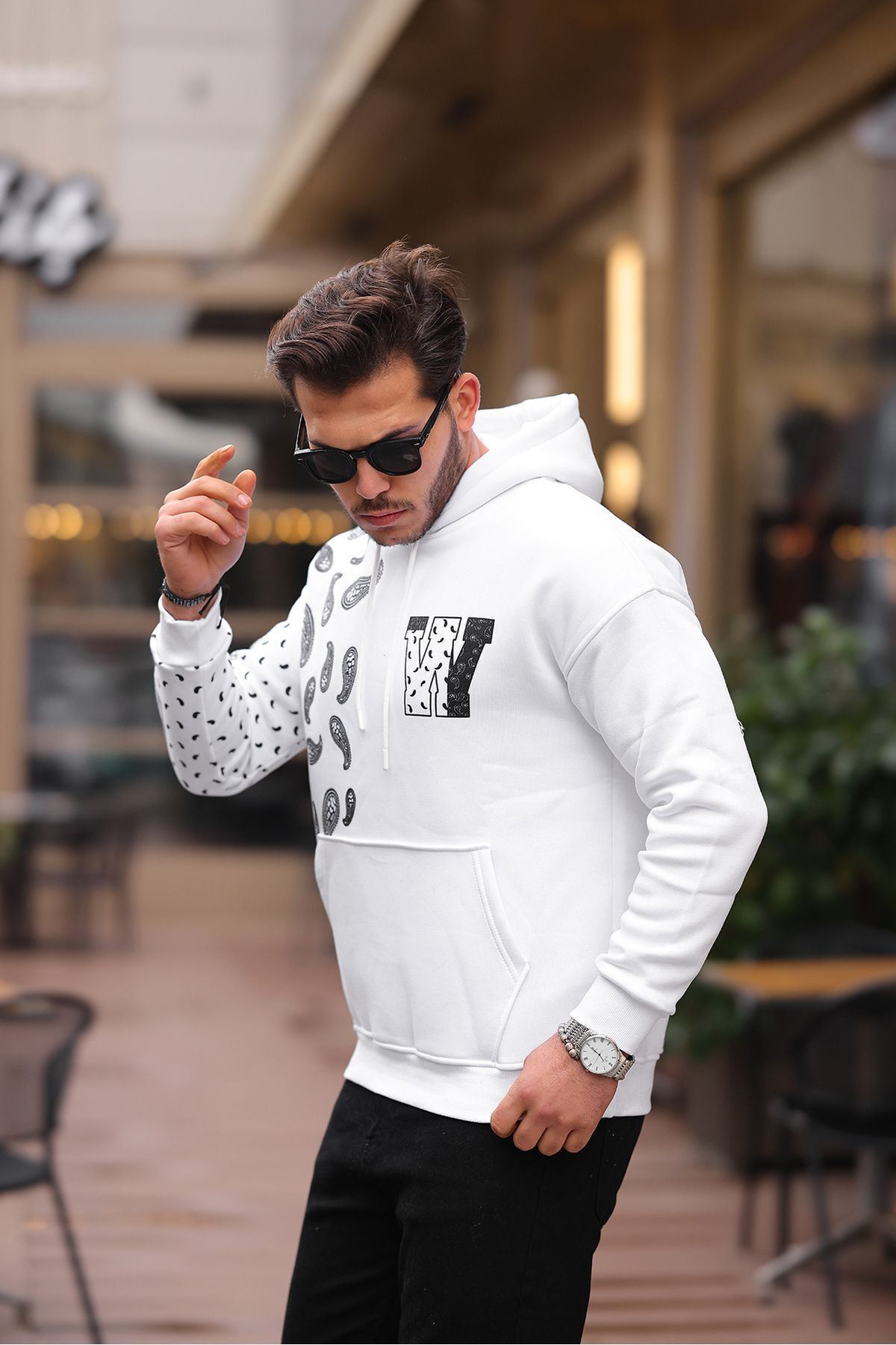 Kol Baskılı Kapüşonlu Sweatshirt