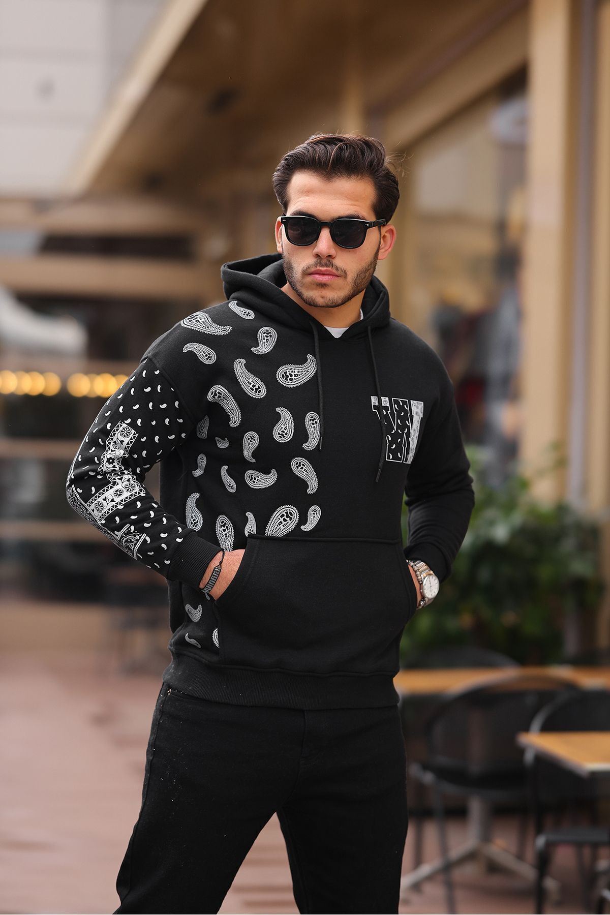 Kol Baskılı Kapüşonlu Sweatshirt
