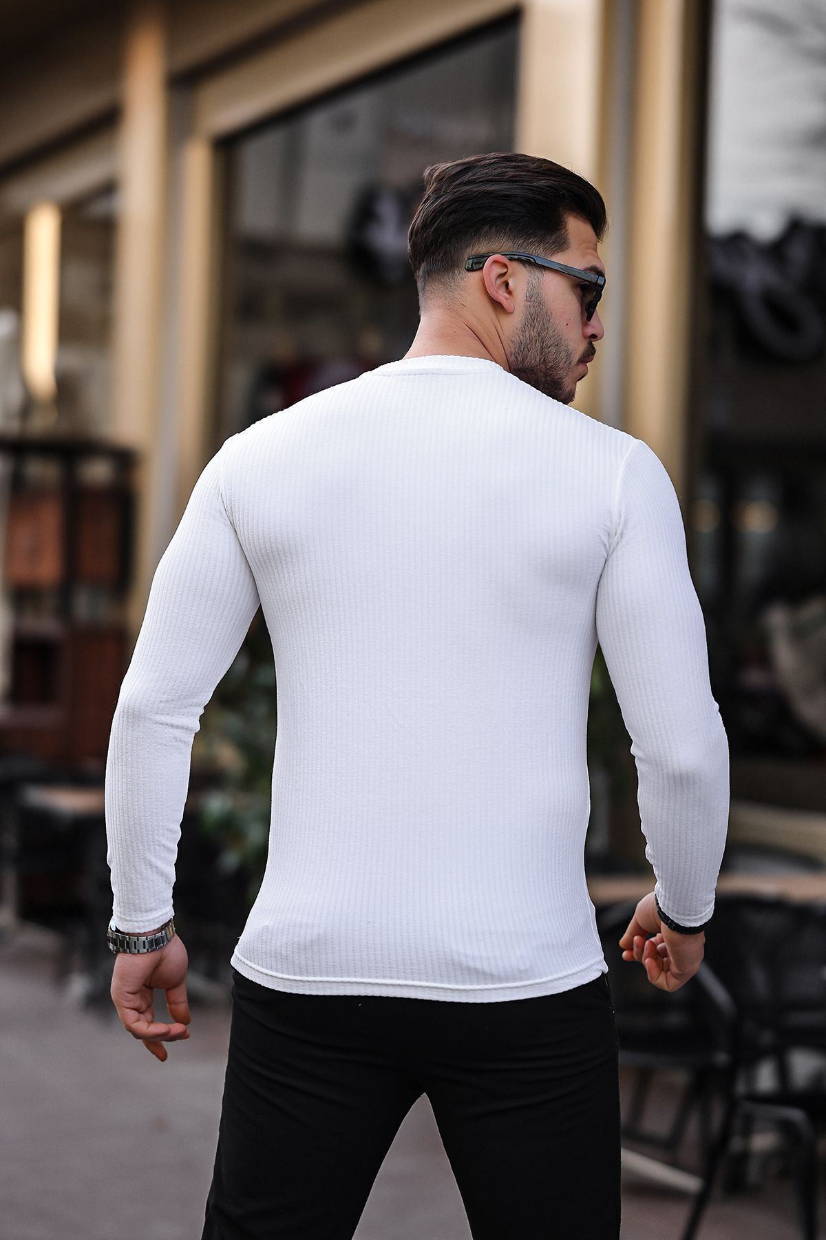 Jakarlı Mevsimlik Sweatshirt