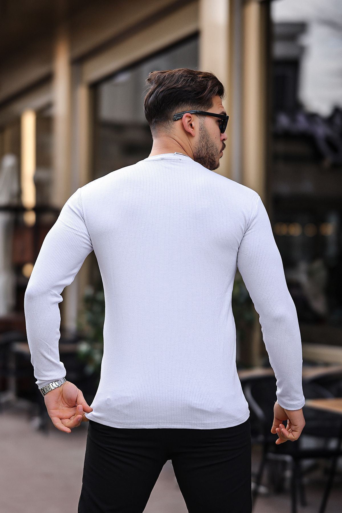 Jakarlı Mevsimlik Sweatshirt